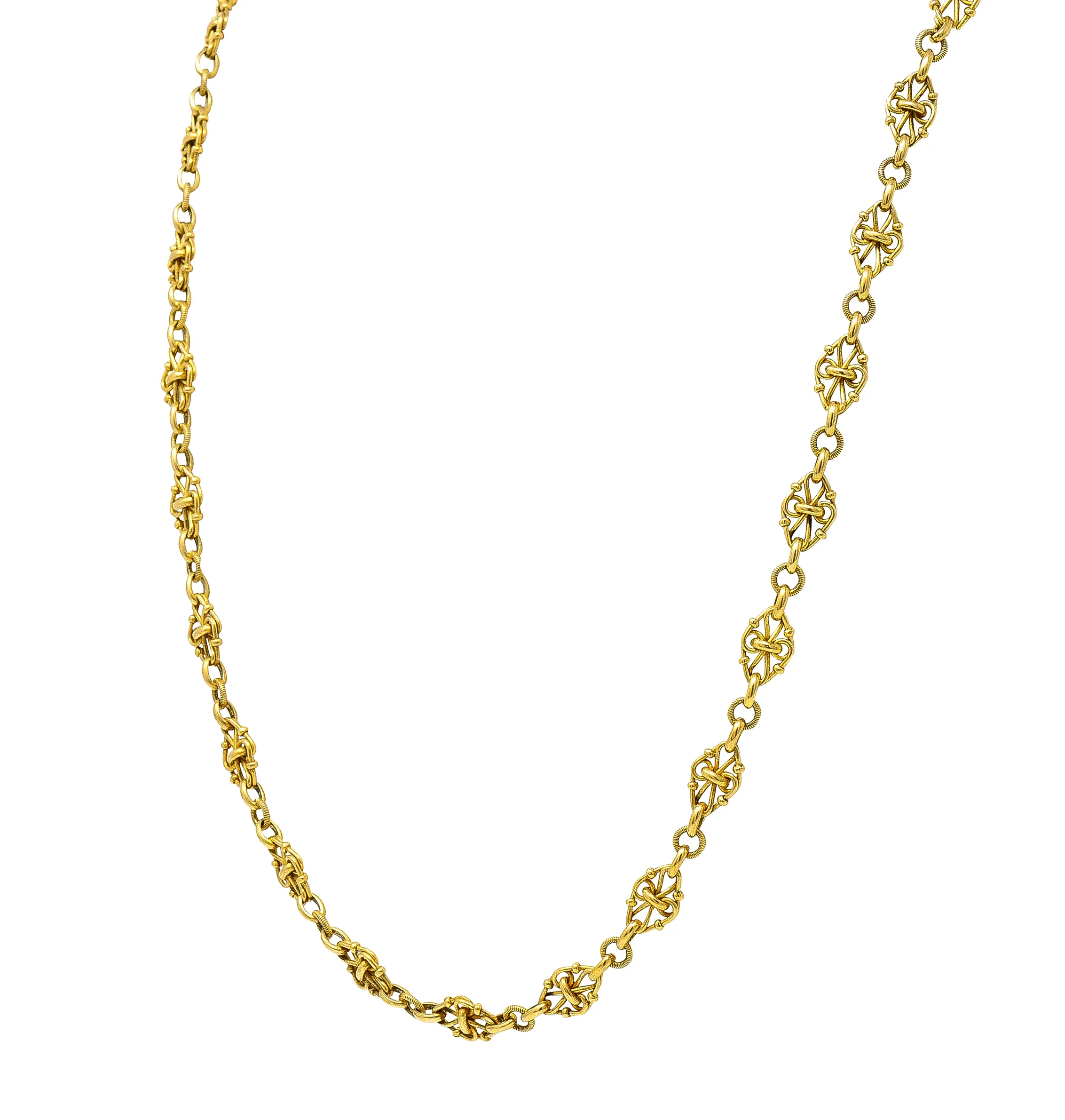1800's Victorian 18 Karat Yellow Gold 35 1/2 Inch Long Quatrefoil Antique Chain Necklace - Image 3