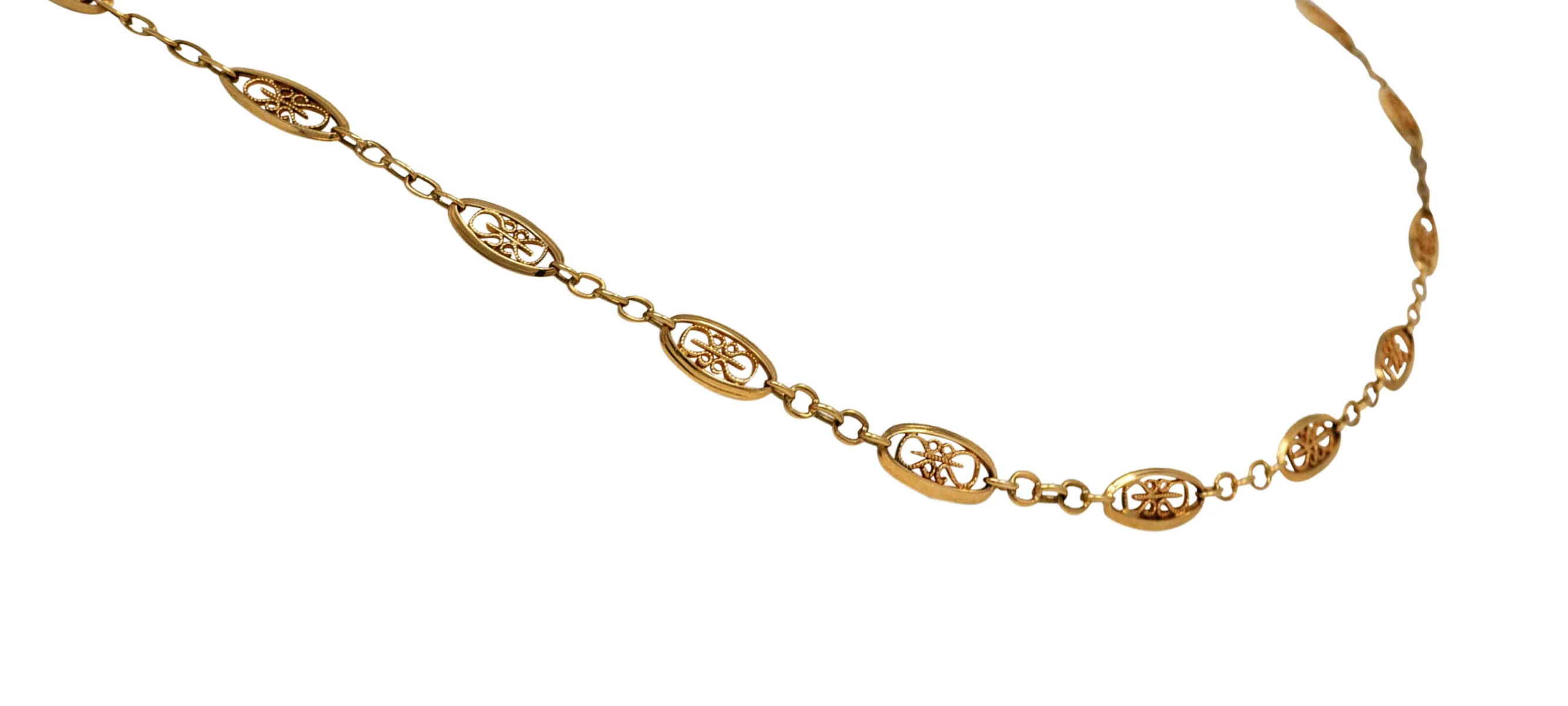 1900 French Victorian 18 Karat Gold 36 Inch Long Chain Necklace - Image 4