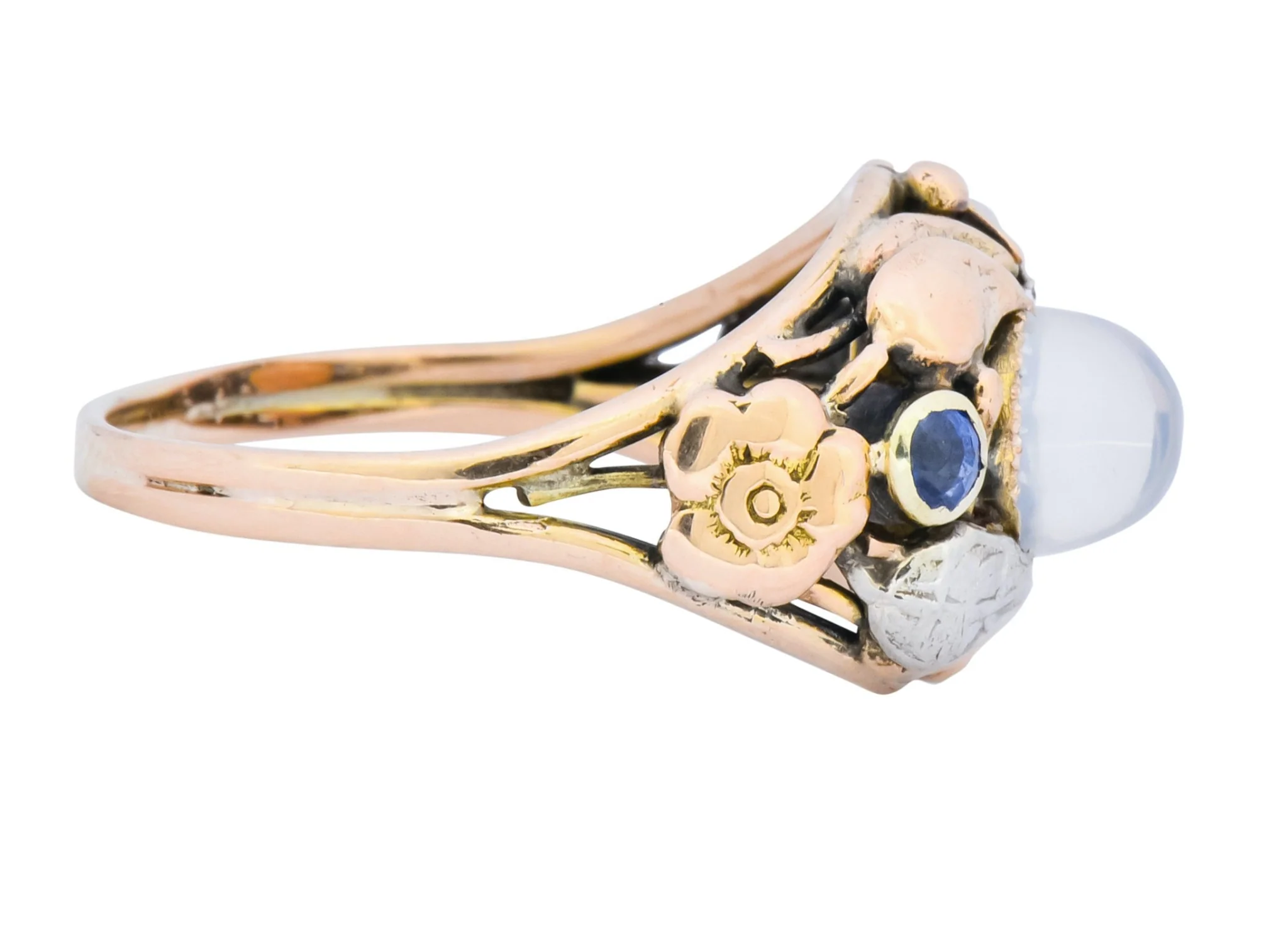 1900's Arts & Crafts Moonstone Sapphire 14 Karat Gold Floral Ring - Image 3