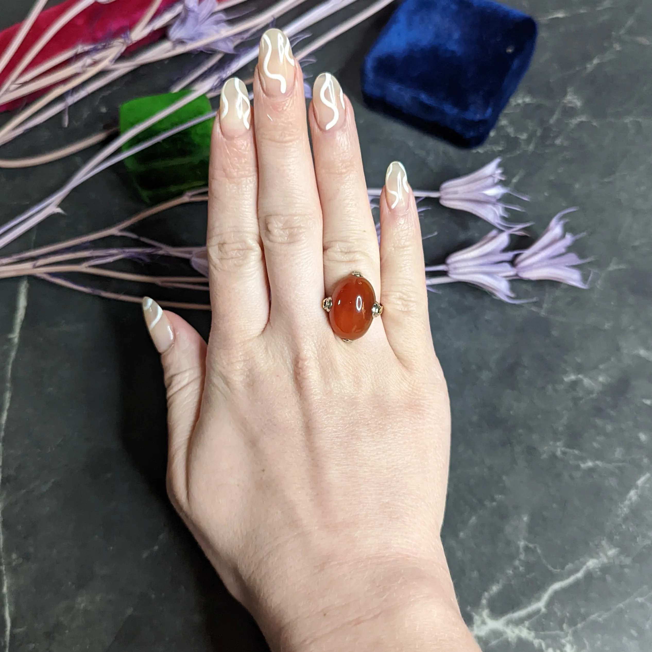 1920's Art Deco Carnelian Cabochon 14 Karat Two-Tone Gold Ring - Image 10
