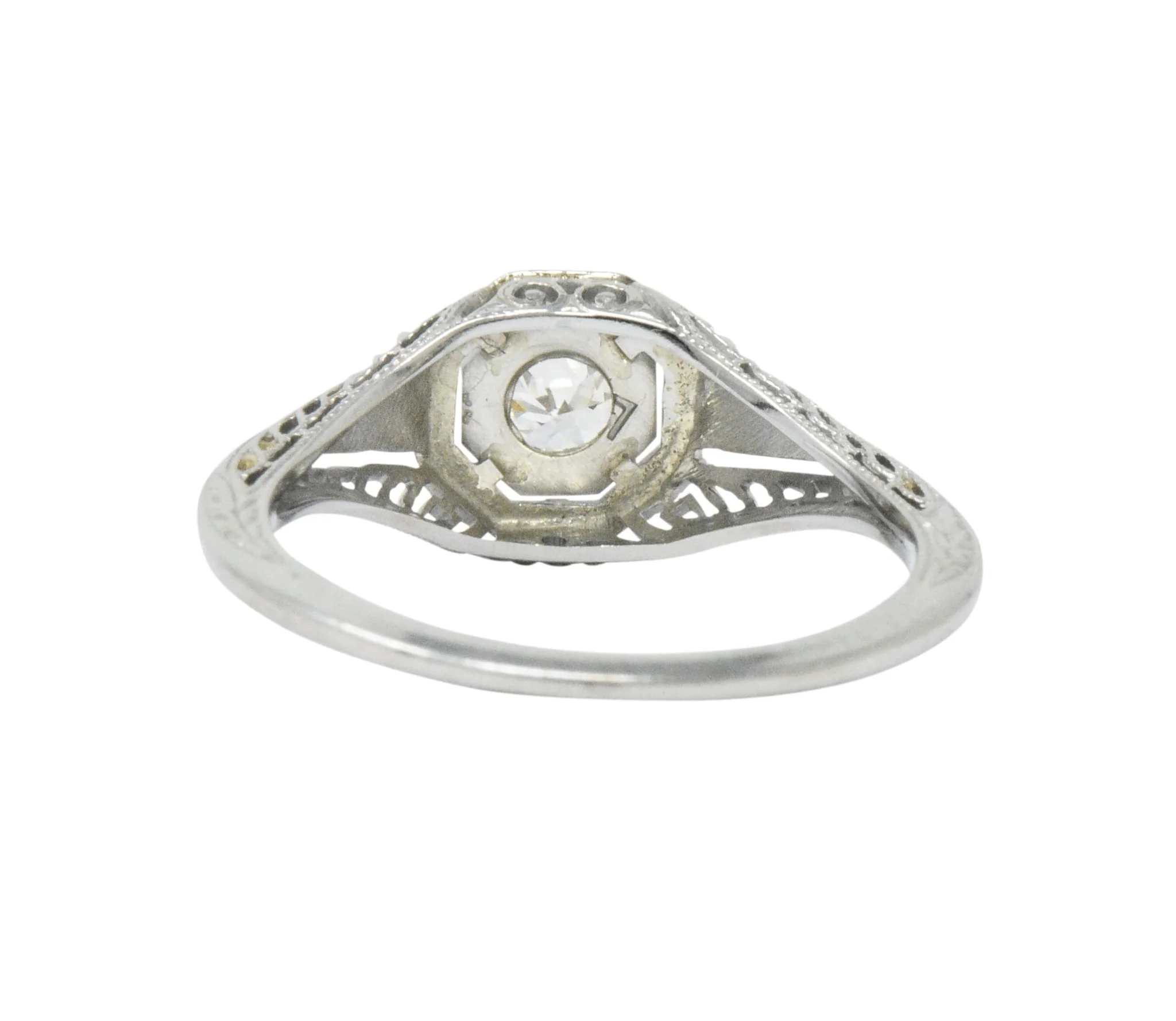 1920's Art Deco Diamond 18 Karat White Gold Foliate Engagement Ring - Image 5