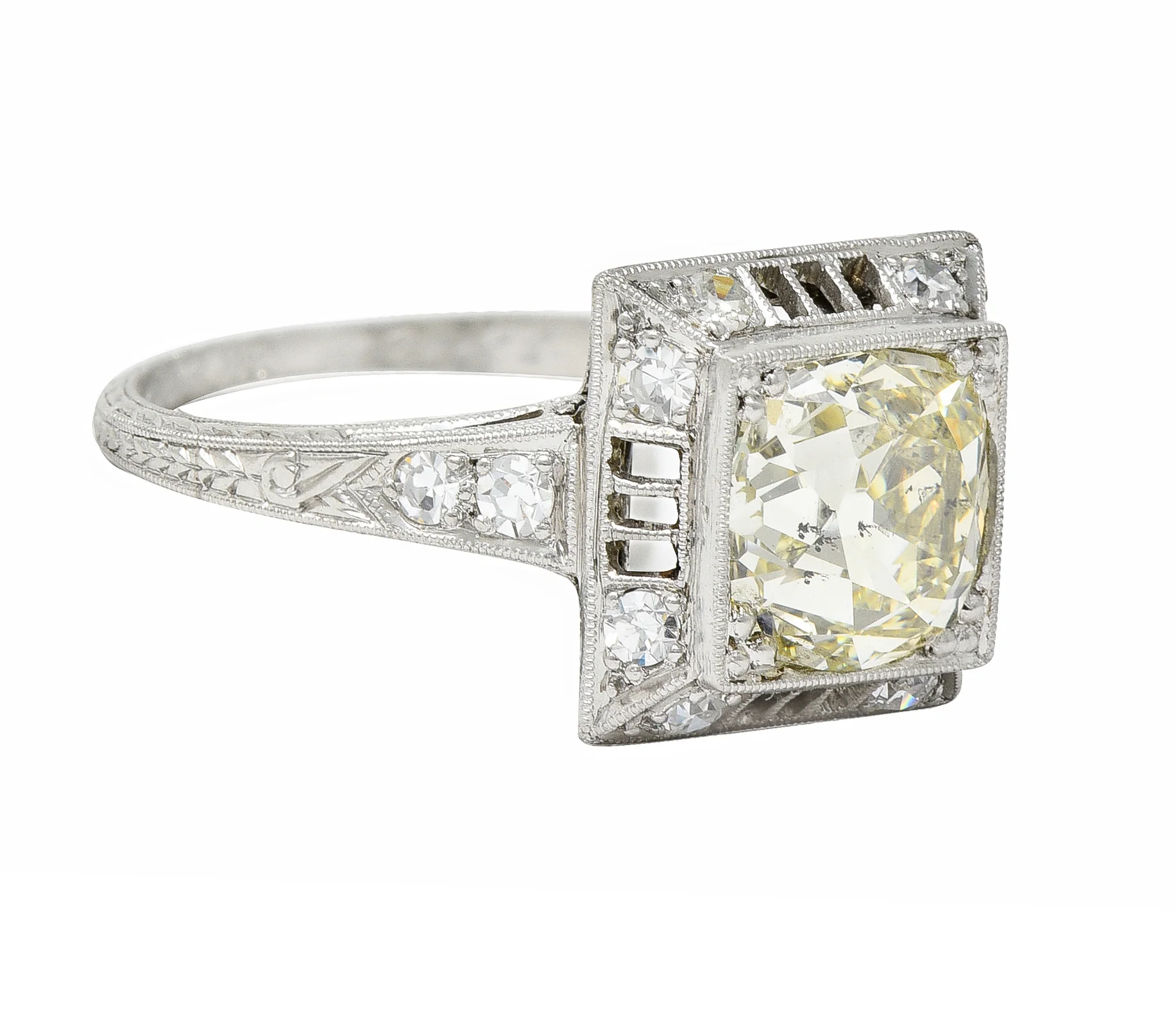 1928 Art Deco 2.37 CTW Light Yellow Diamond Platinum Vintage Pyramid Ring - Image 3