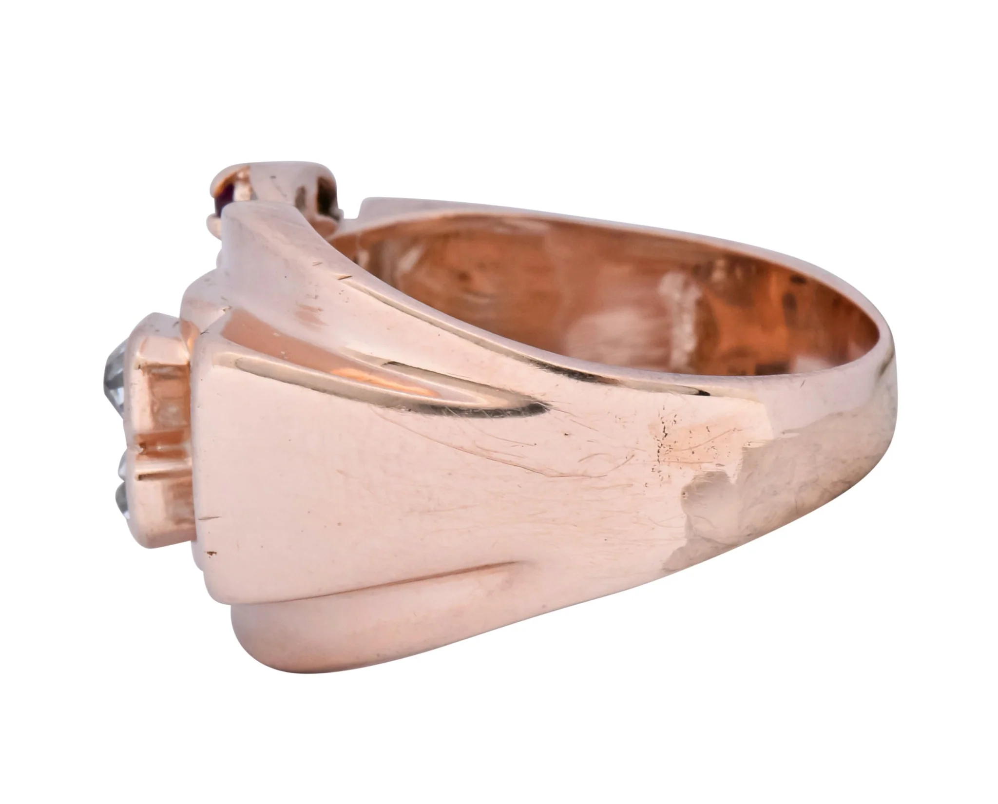 1940's Retro 1.20 CTW Diamond Ruby 14 Karat Rose Gold Buckle Ring - Image 5