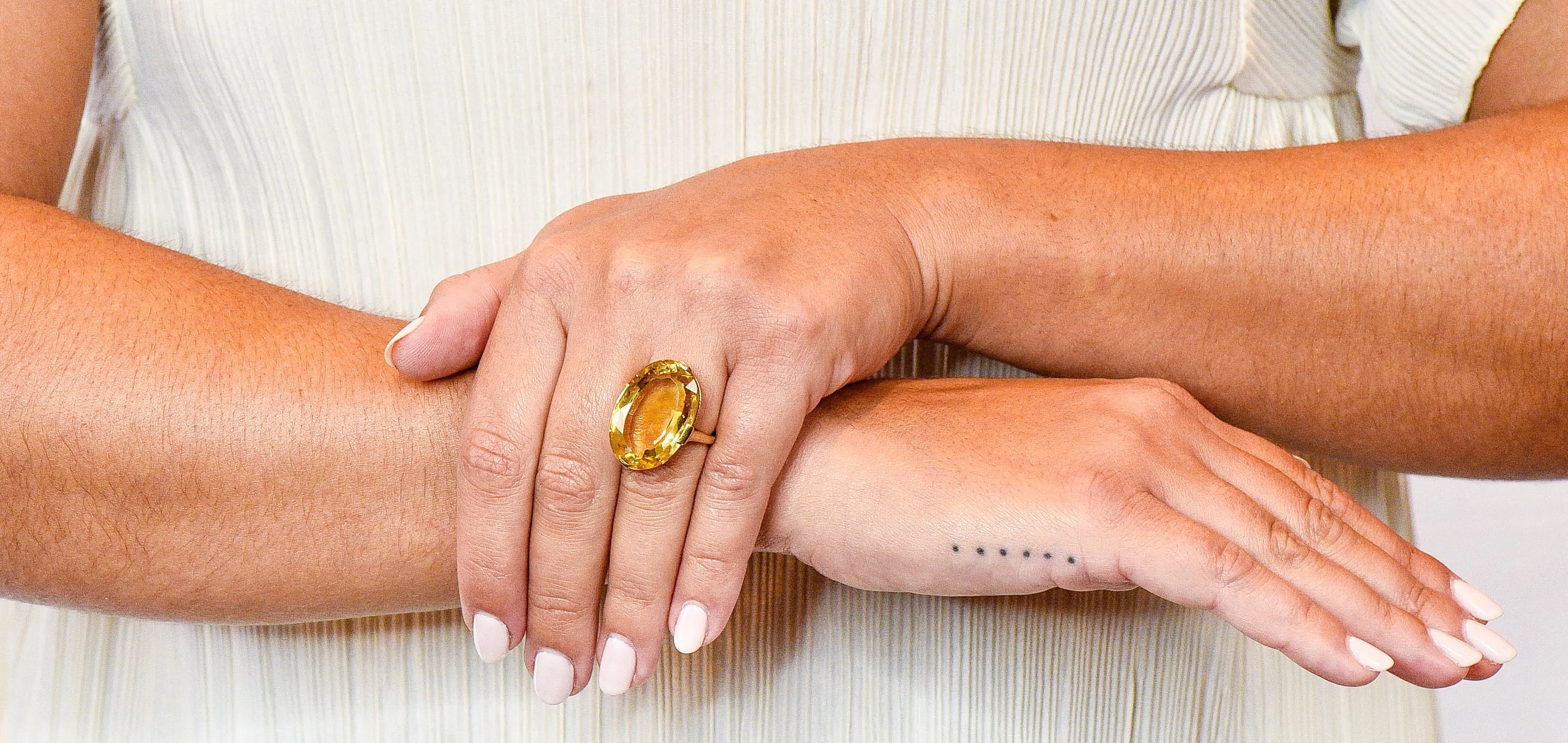 1940's Retro Citrine 14 Karat Gold Gemstone Statement Ring - Image 12