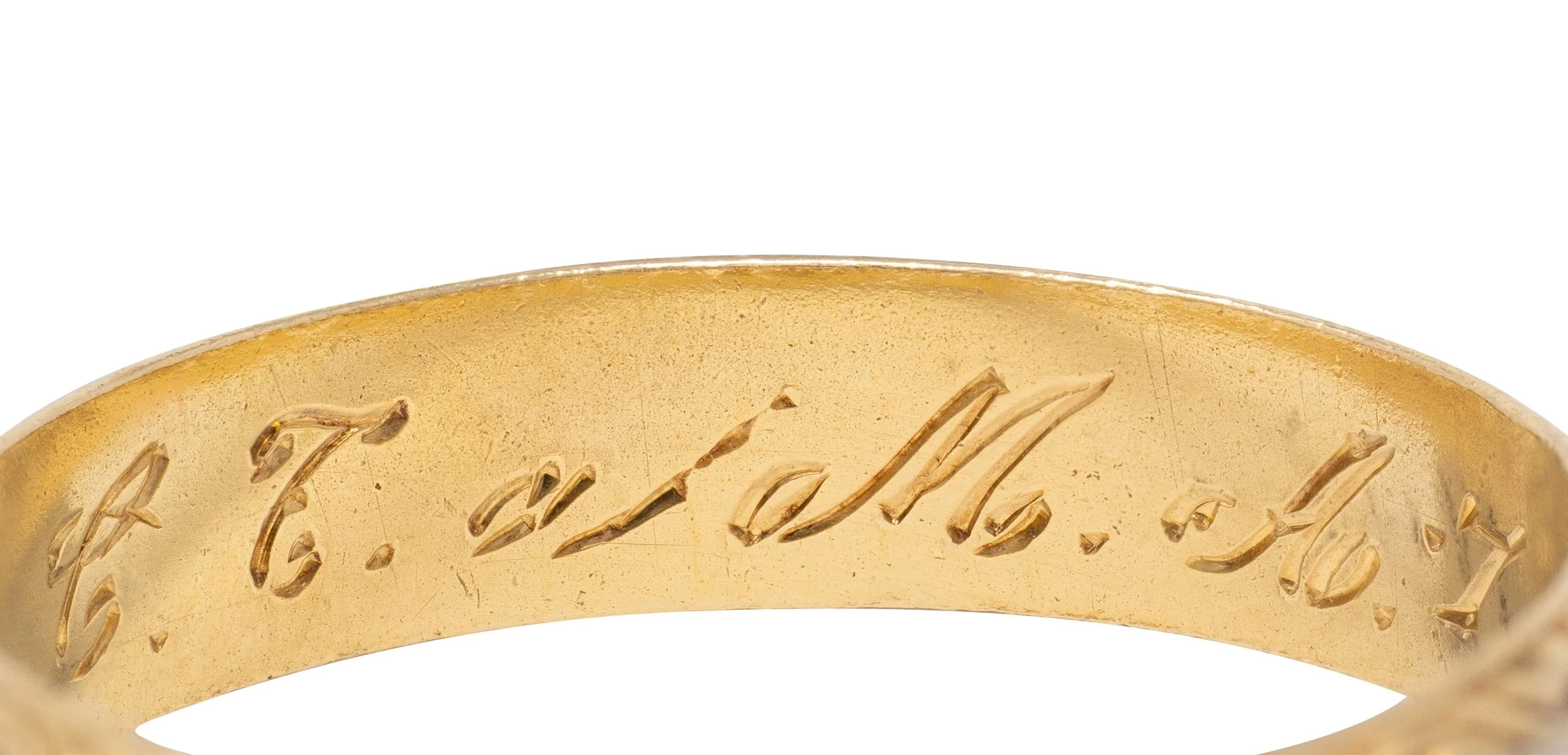 1944 18 Karat Two-Tone Gold Vintage Scrolling Wedding Band Ring - Image 5