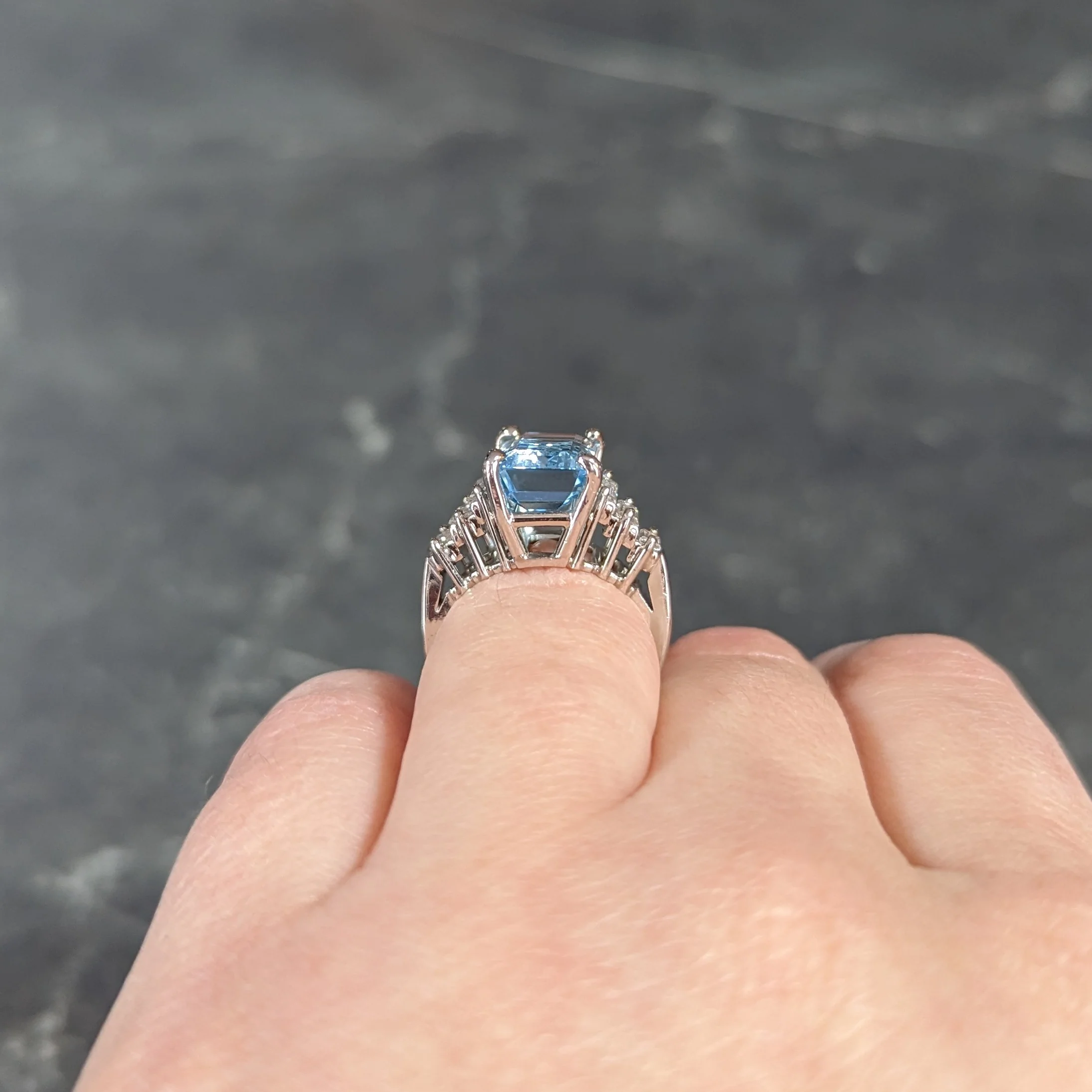 1950's 4.53 CTW Emerald Cut Aquamarine Baguette Cut Diamond Platinum Stepped Vintage Cocktail Ring - Image 13