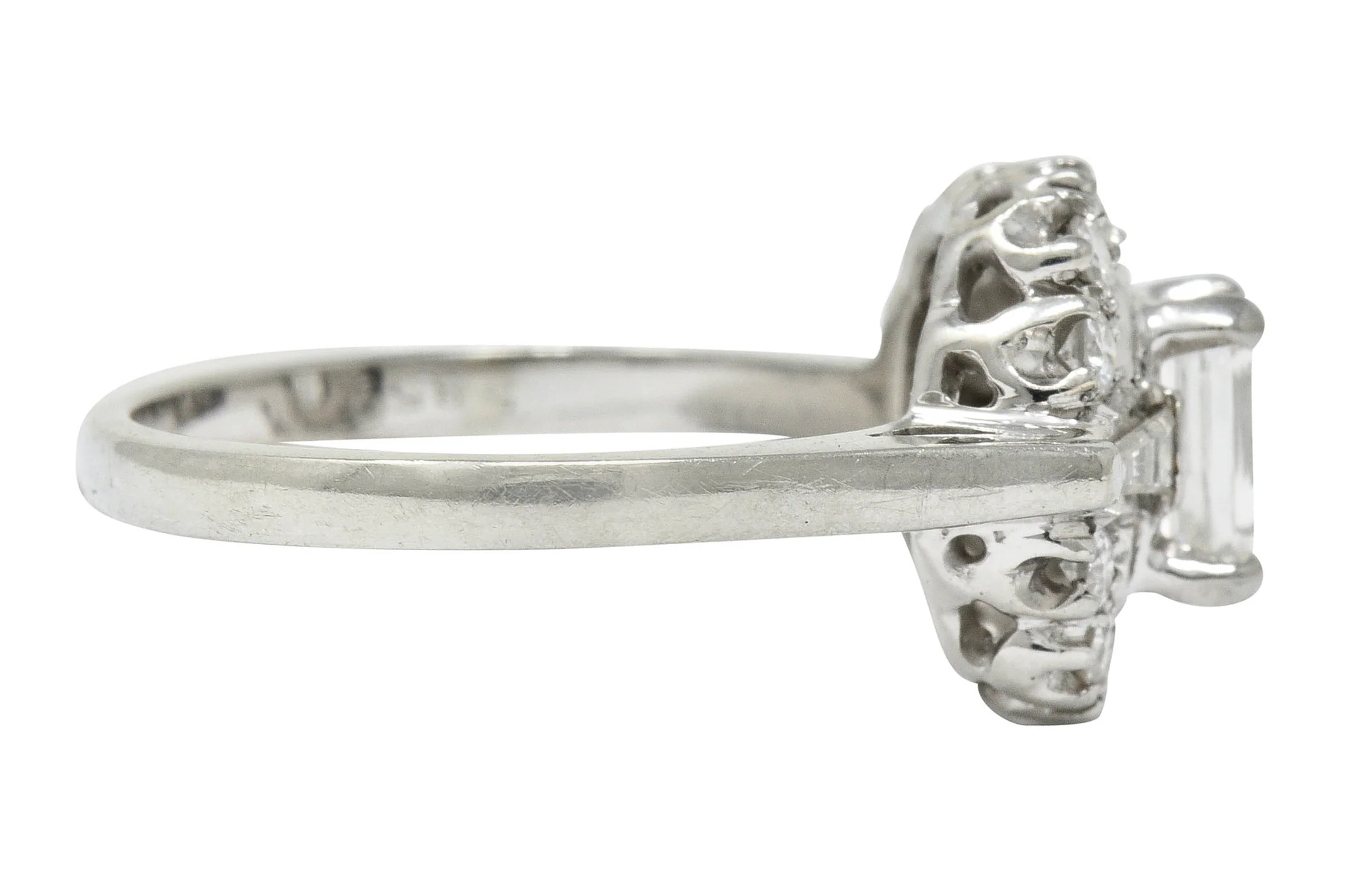 1950's Mid-Century 1.21 CTW Diamond Platinum Cluster Ring - Image 3