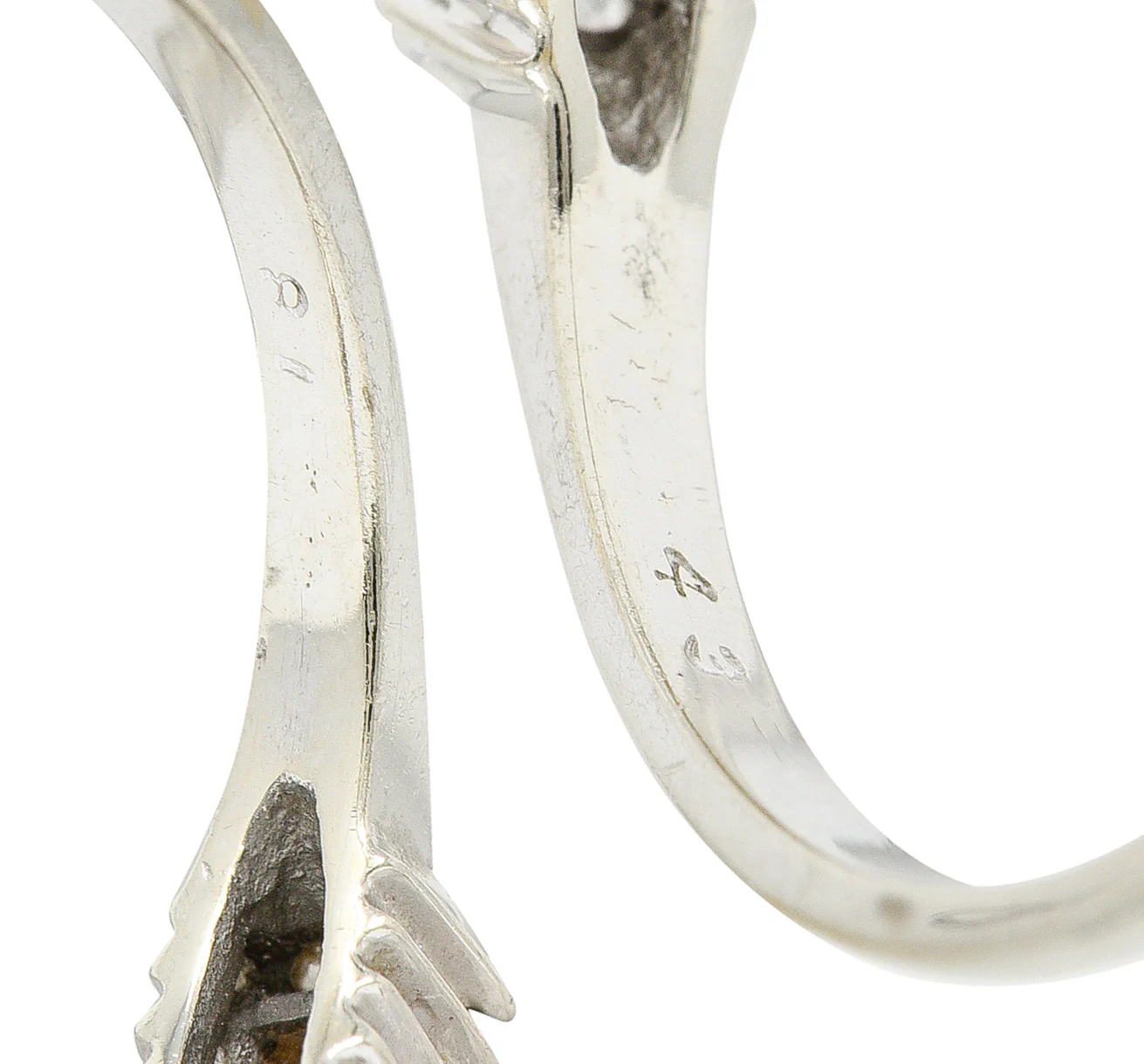 1950's Mid-Century 2.00 CTW Diamond 14 Karat White Gold Chevron Band Rings - Image 8