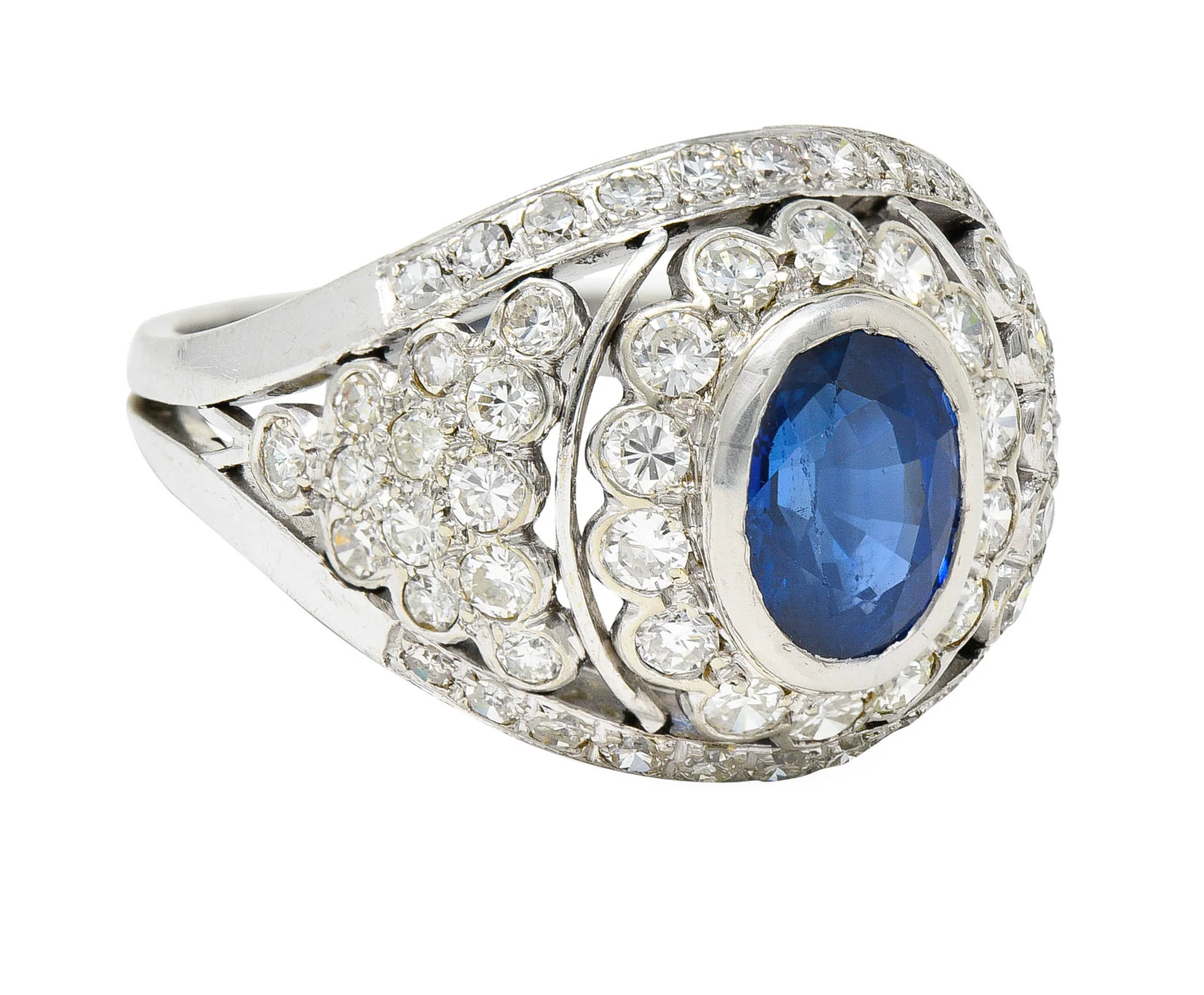 1950's Mid-Century 3.30 CTW Sapphire Diamond Platinum Cluster Band Ring - Image 2