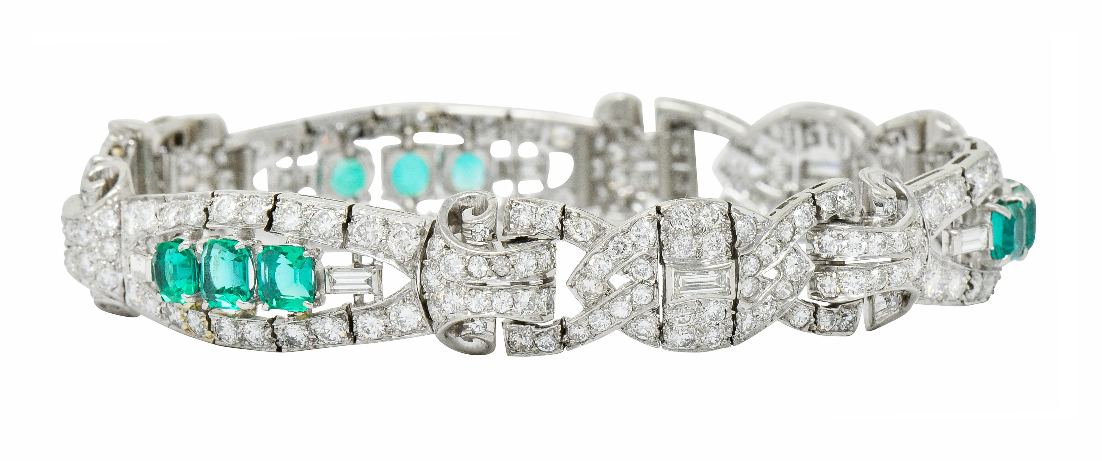 1950's Mid-Century 9.55 CTW Emerald Diamond Platinum Scrolled Link Bracelet - Image 4