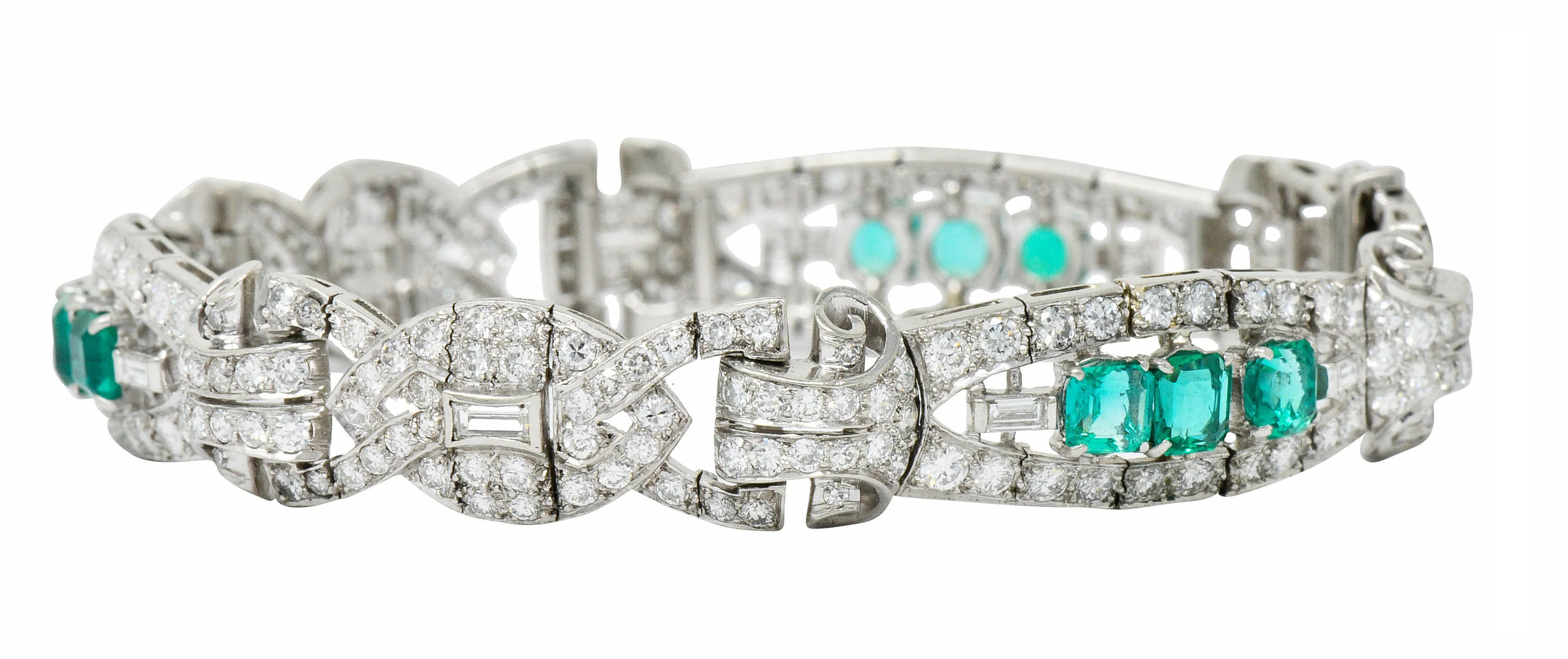 1950's Mid-Century 9.55 CTW Emerald Diamond Platinum Scrolled Link Bracelet - Image 6