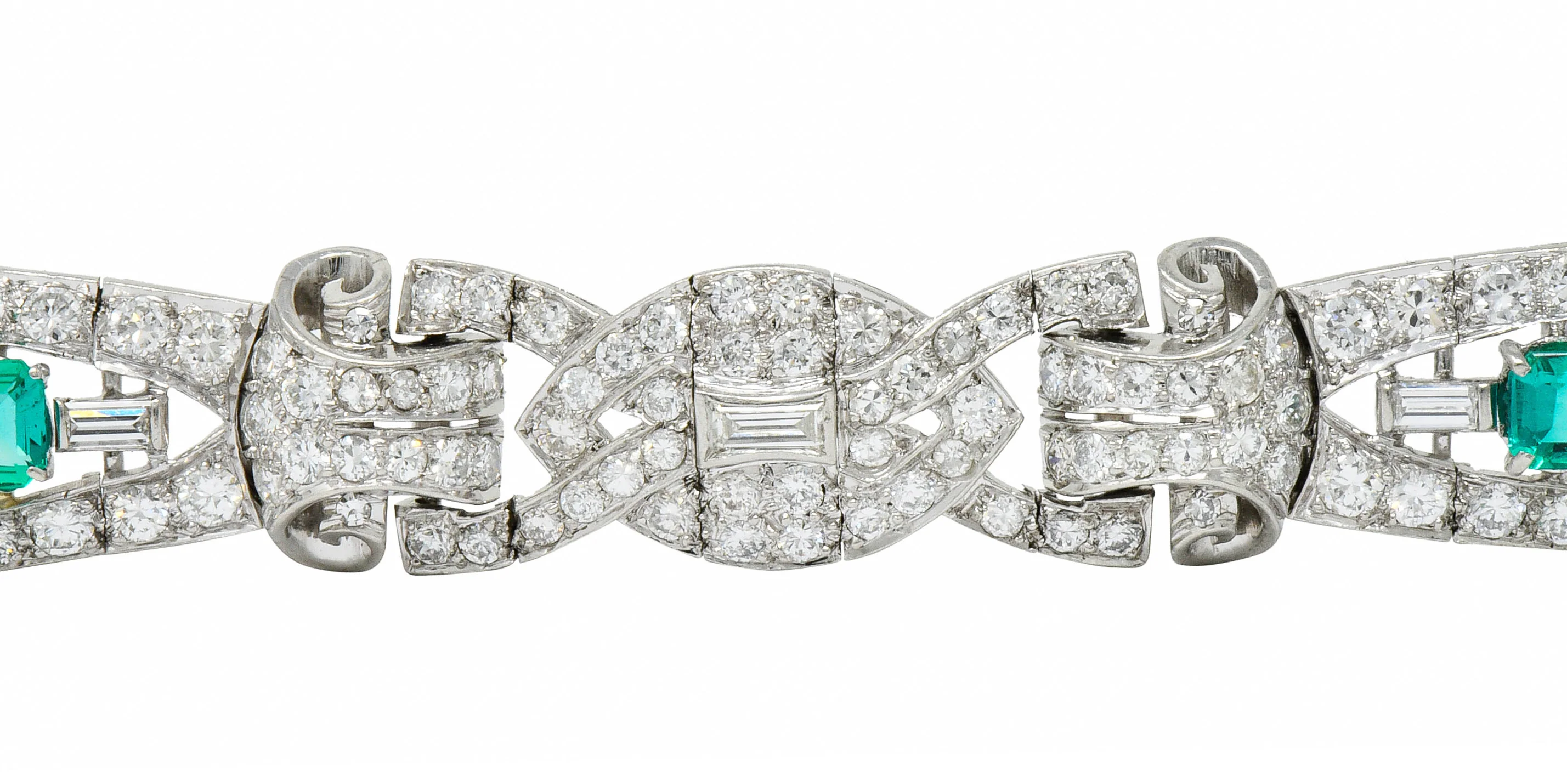 1950's Mid-Century 9.55 CTW Emerald Diamond Platinum Scrolled Link Bracelet - Image 9