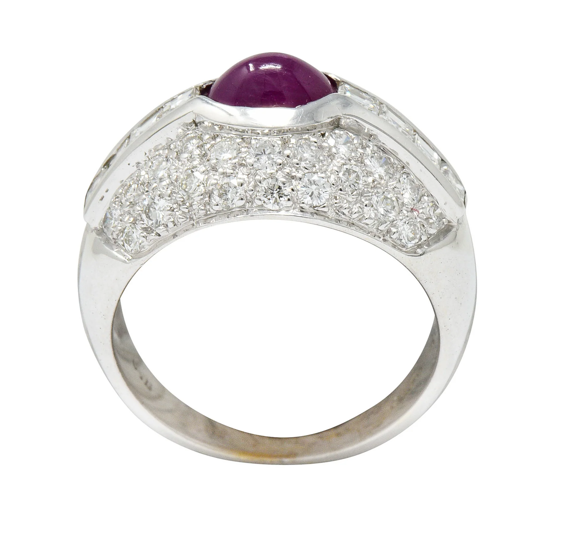 1950's W.J. Harbor Co. 2.50 CTW Ruby Diamond 18 Karat White Gold Unisex Band Ring - Image 7