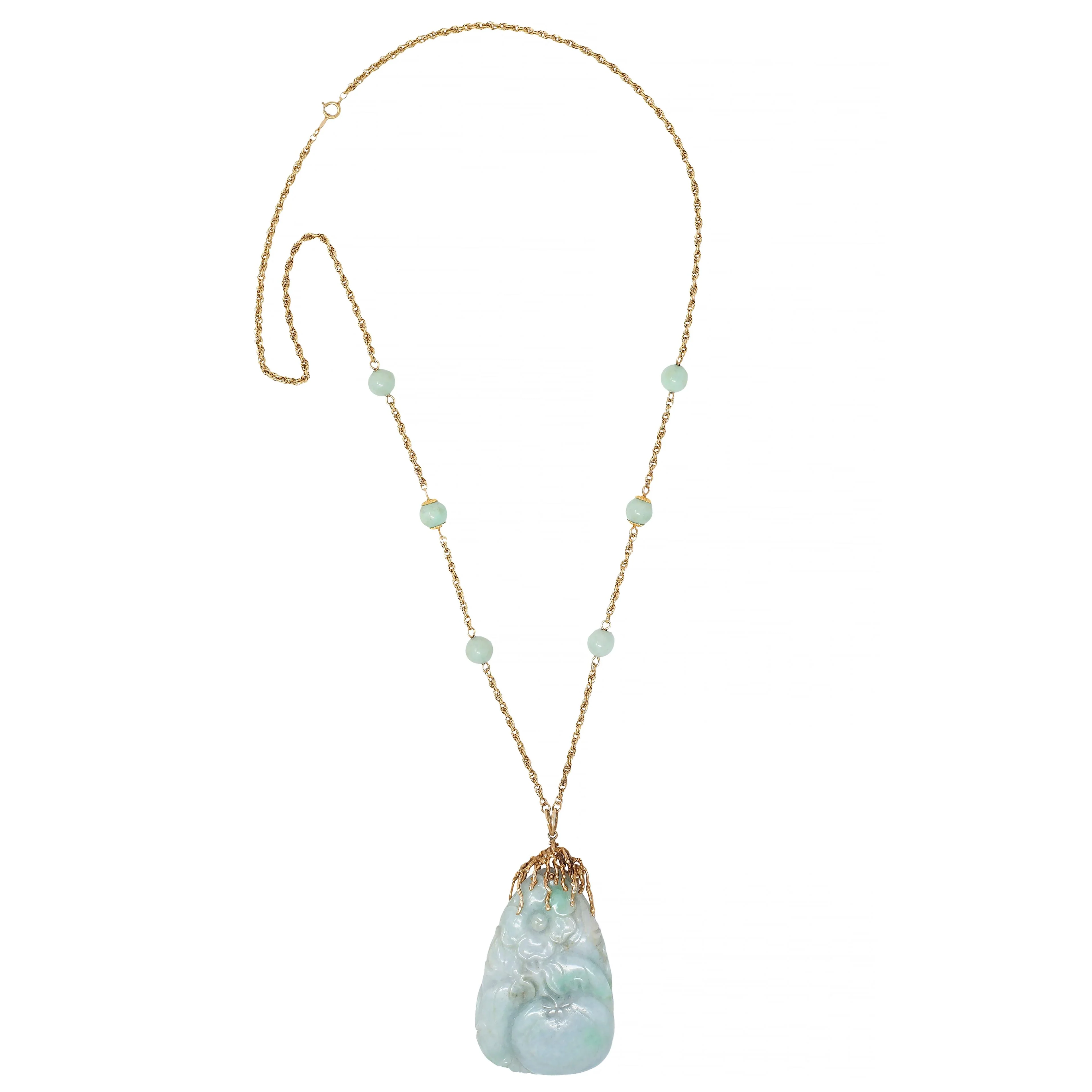 1960 Brutalist Jade 14 Karat Yellow Gold Vintage Tomato Pendant Station Neklace - Image 3