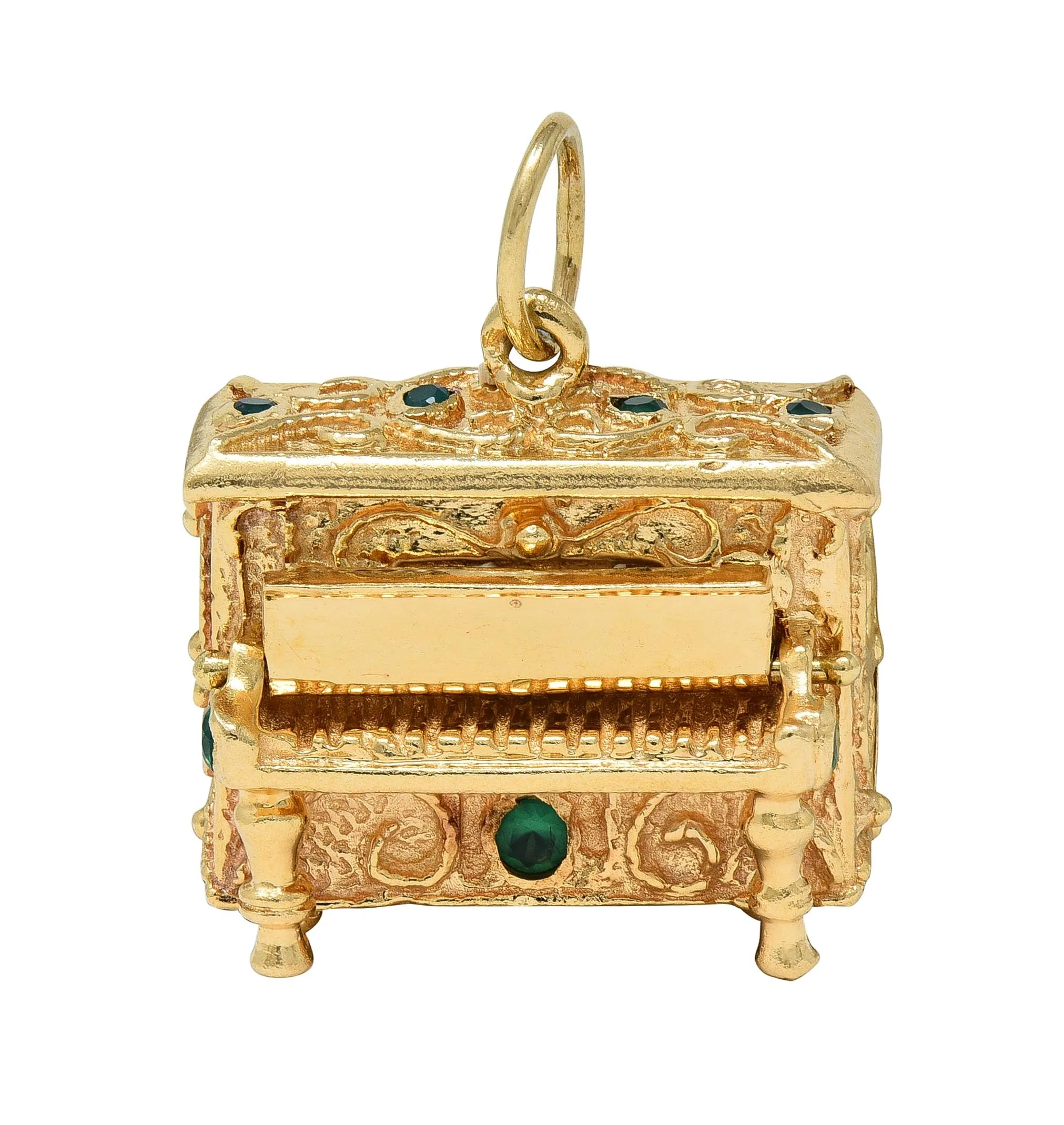 1960's Chrysoprase 14 Karat Yellow Gold Vintage Filigree Piano Pendant Charm - Image 3