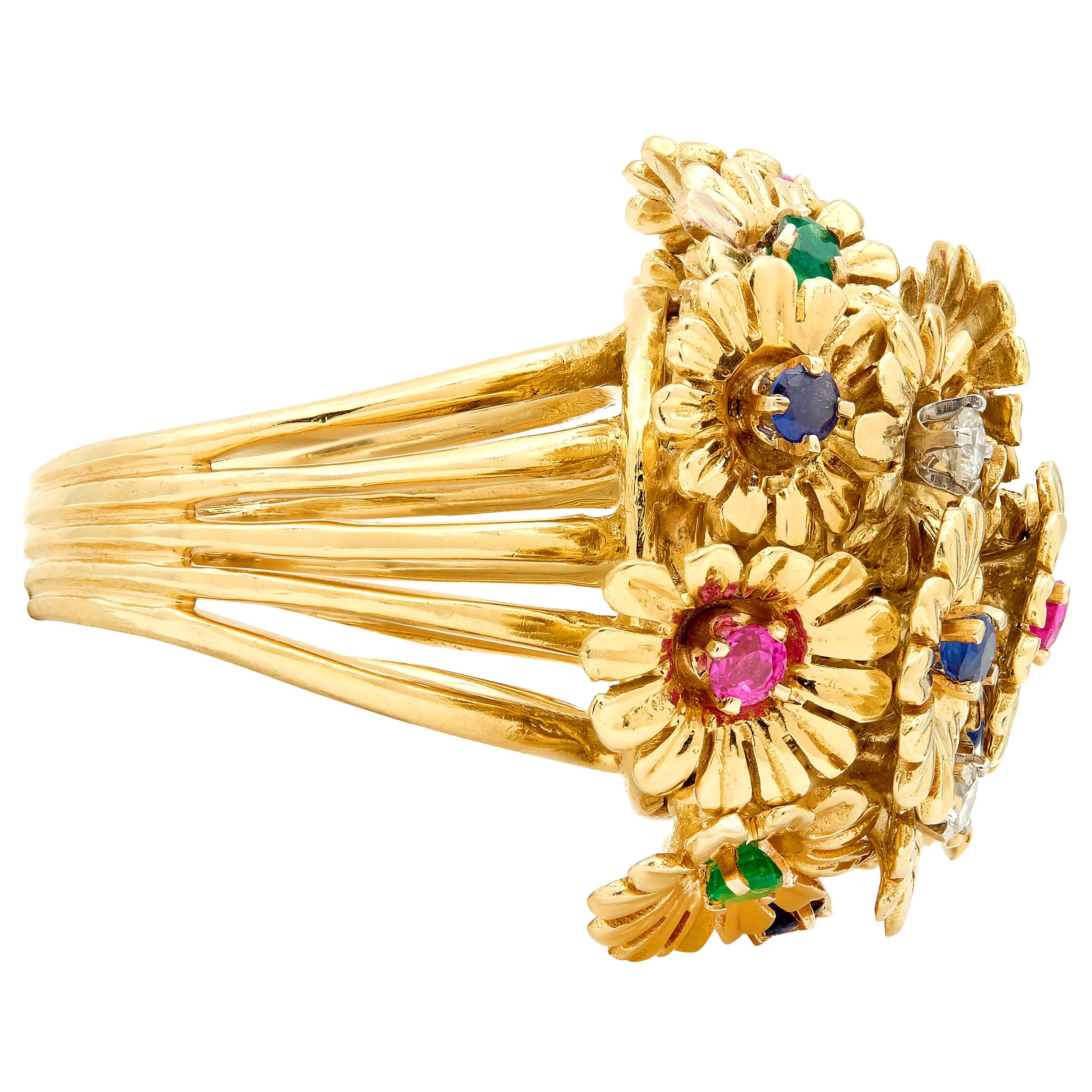 1960's Multi-Gem 18 Karat Yellow Gold Vintage En Tremblant Daisy Flower Ring - Image 4