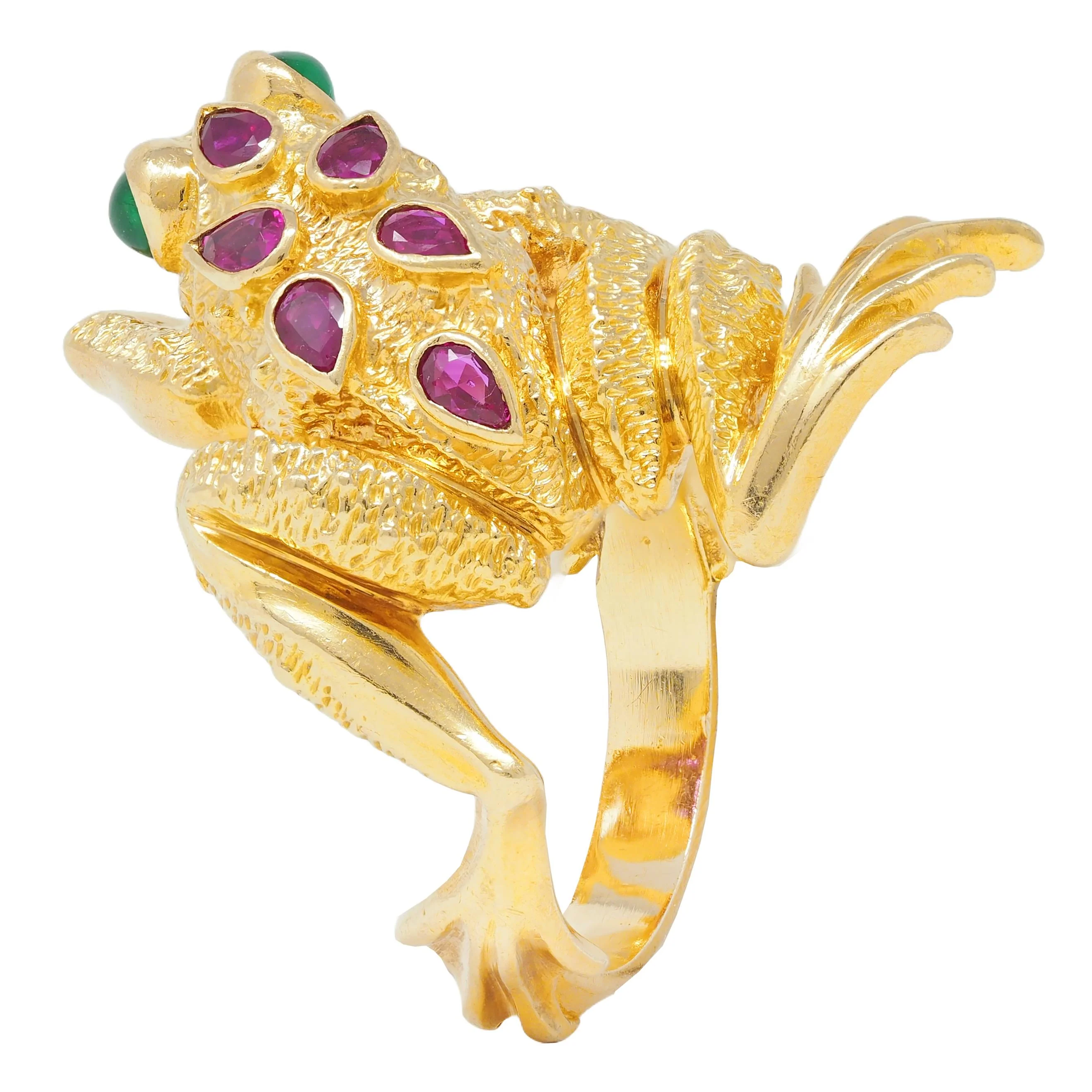 1969 Kurt Wayne 1.60 CTW Ruby Emerald 18 Karat Yellow Gold Vintage Frog Ring - Image 12
