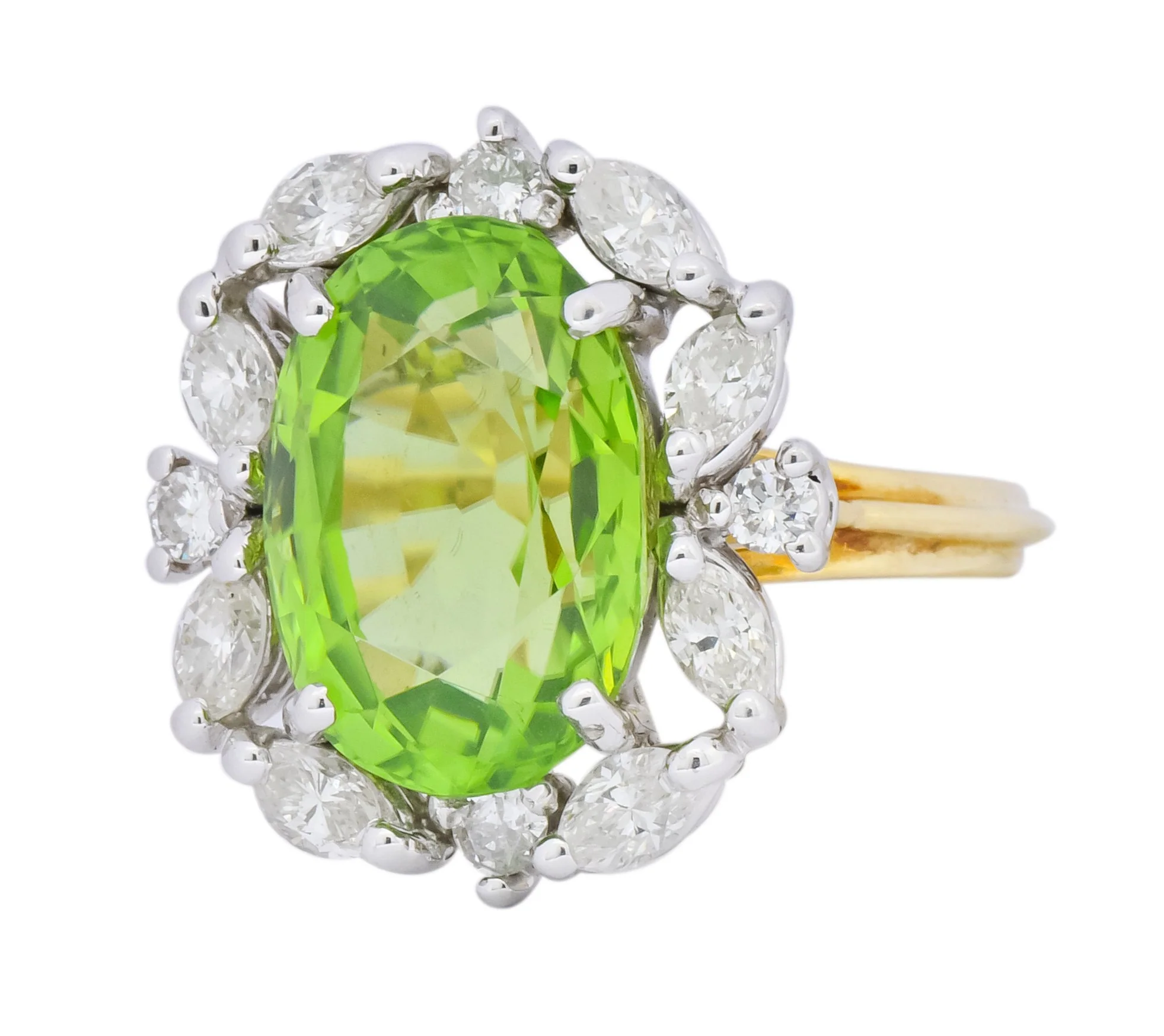 1970's 4.75 CTW Peridot Diamond 18 Karat Two-Tone Gold Cluster Ring - Image 5