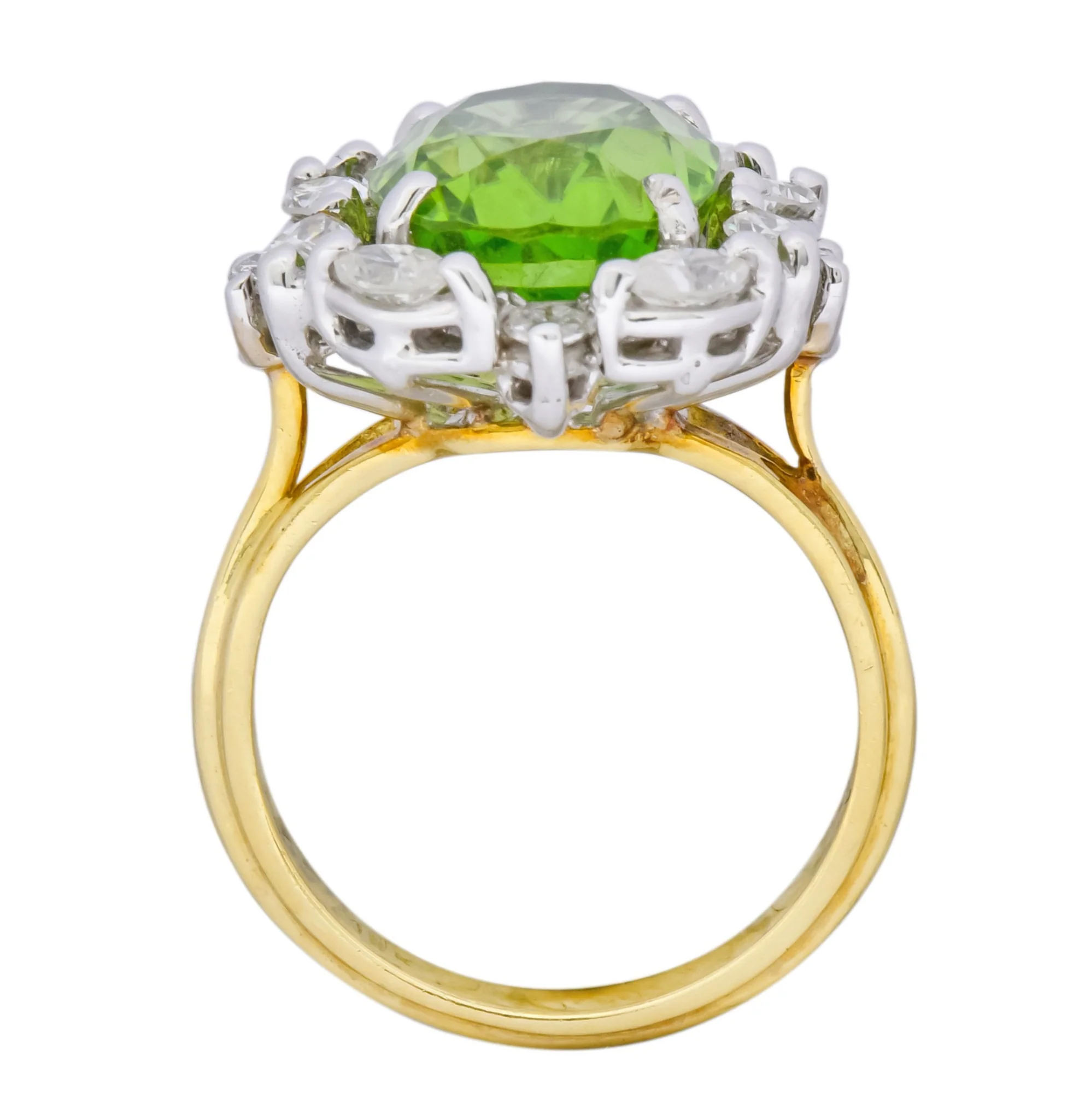 1970's 4.75 CTW Peridot Diamond 18 Karat Two-Tone Gold Cluster Ring - Image 7