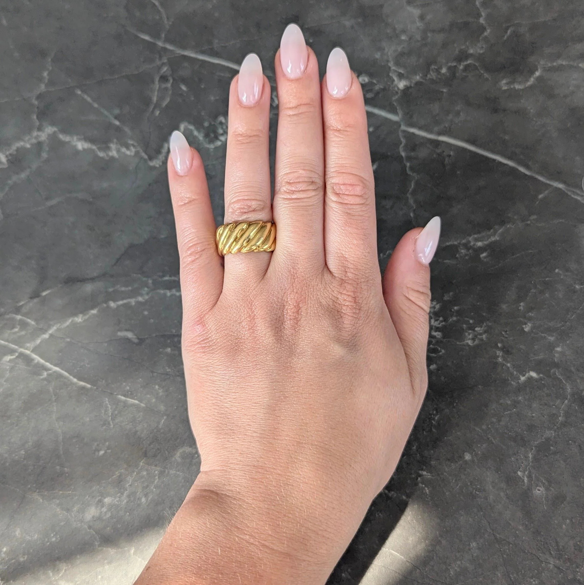 1980's 18 Karat Yellow Gold Puffy Twist Vintage Wide Band Ring - Image 6