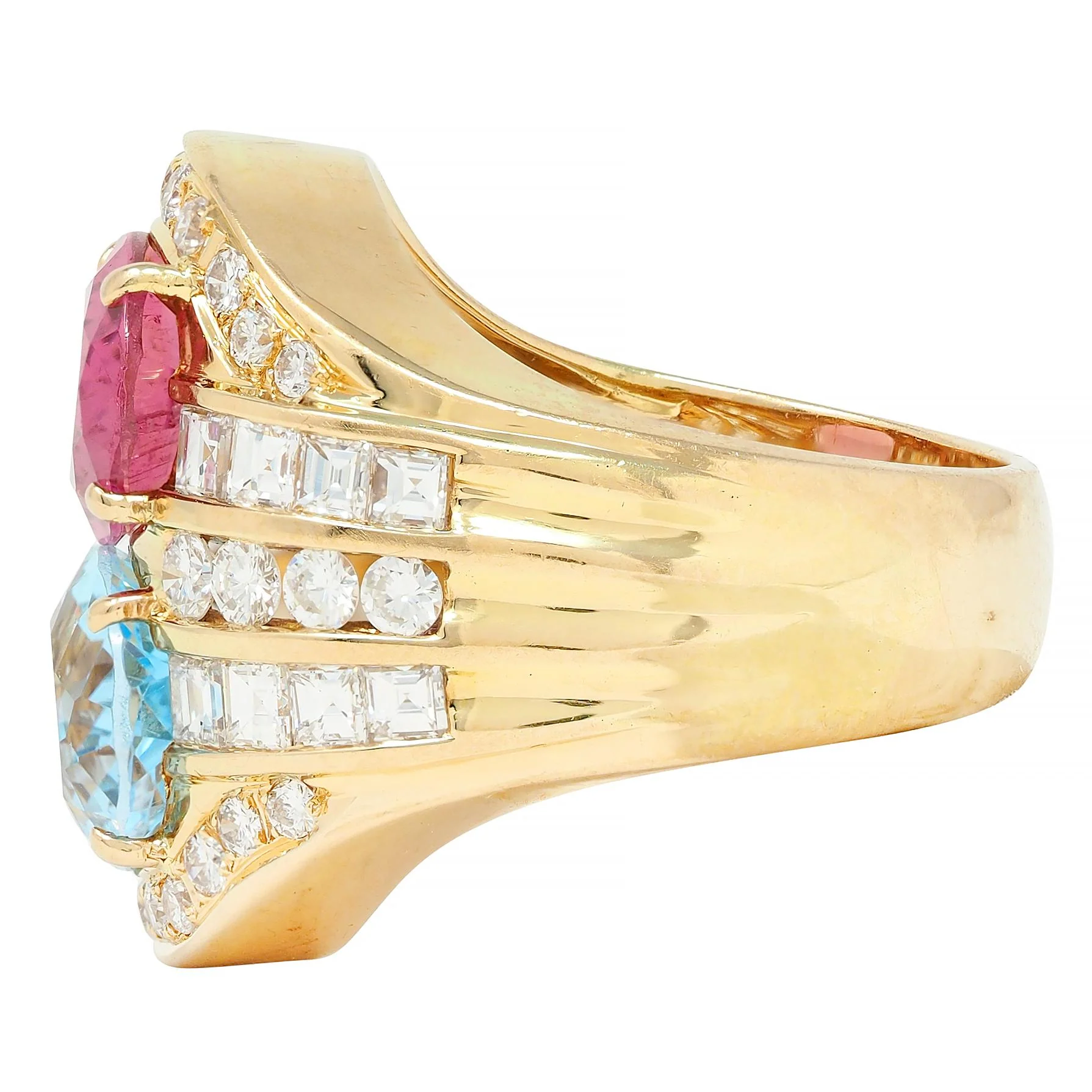 1980s 8.55 CTW Tourmaline Topaz Diamond 18 Karat Yellow Gold Vintage Cluster Ring - Image 6