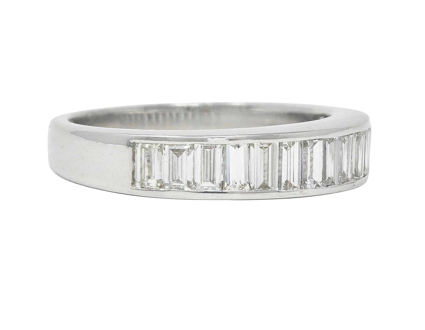 1990's 1.25 CTW Diamond 18 Karat White Gold Vintage Channel Band Ring - Image 3
