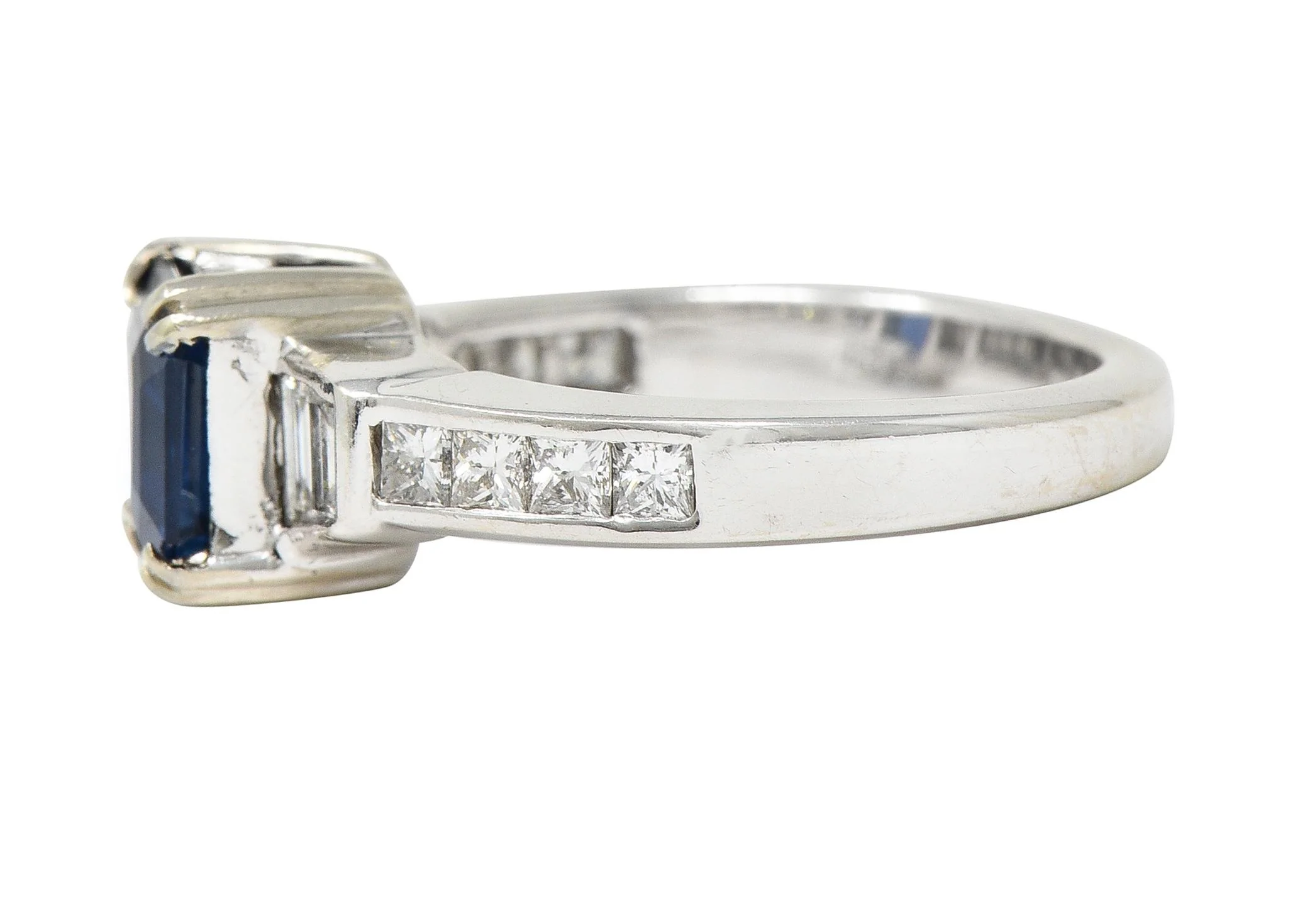 1990's 2.71 CTW Asscher Cut Sapphire Diamond 18 Karat White Gold Ring GIA - Image 5