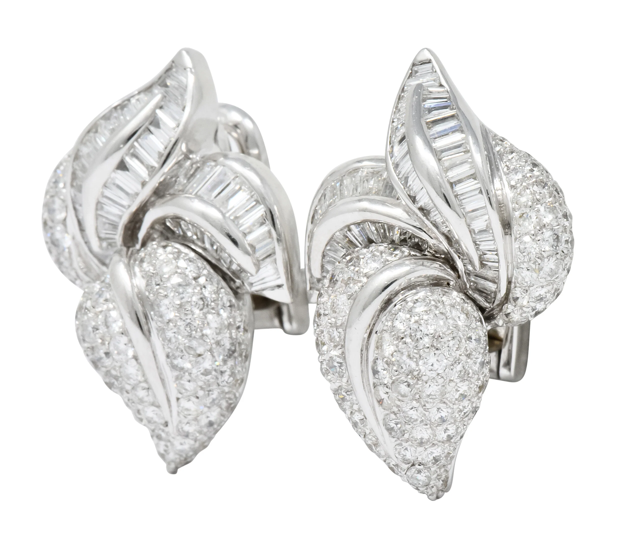 1990's 9.00 CTW Diamond 18 Karat White Gold Foliate Earrings - Image 3