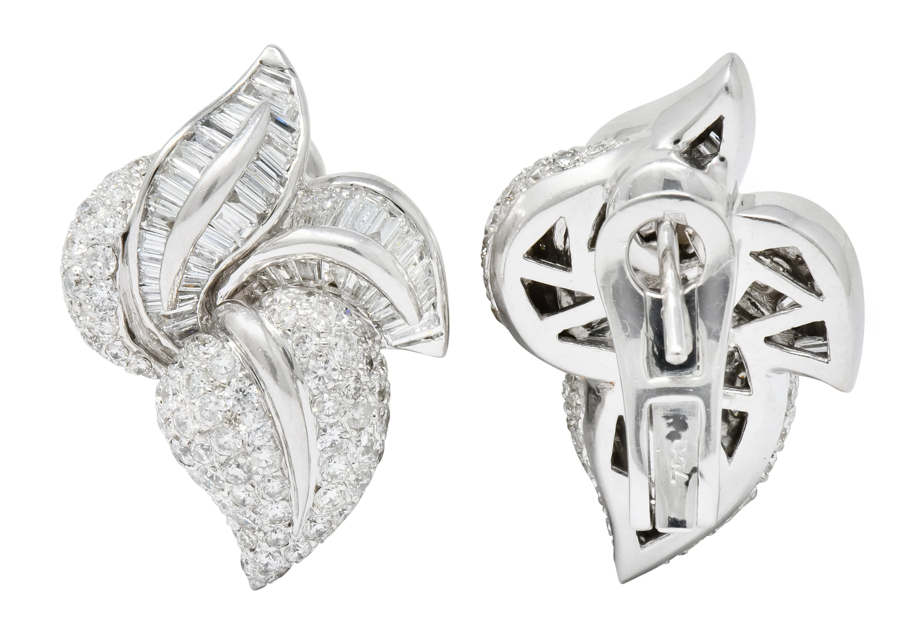 1990's 9.00 CTW Diamond 18 Karat White Gold Foliate Earrings - Image 7