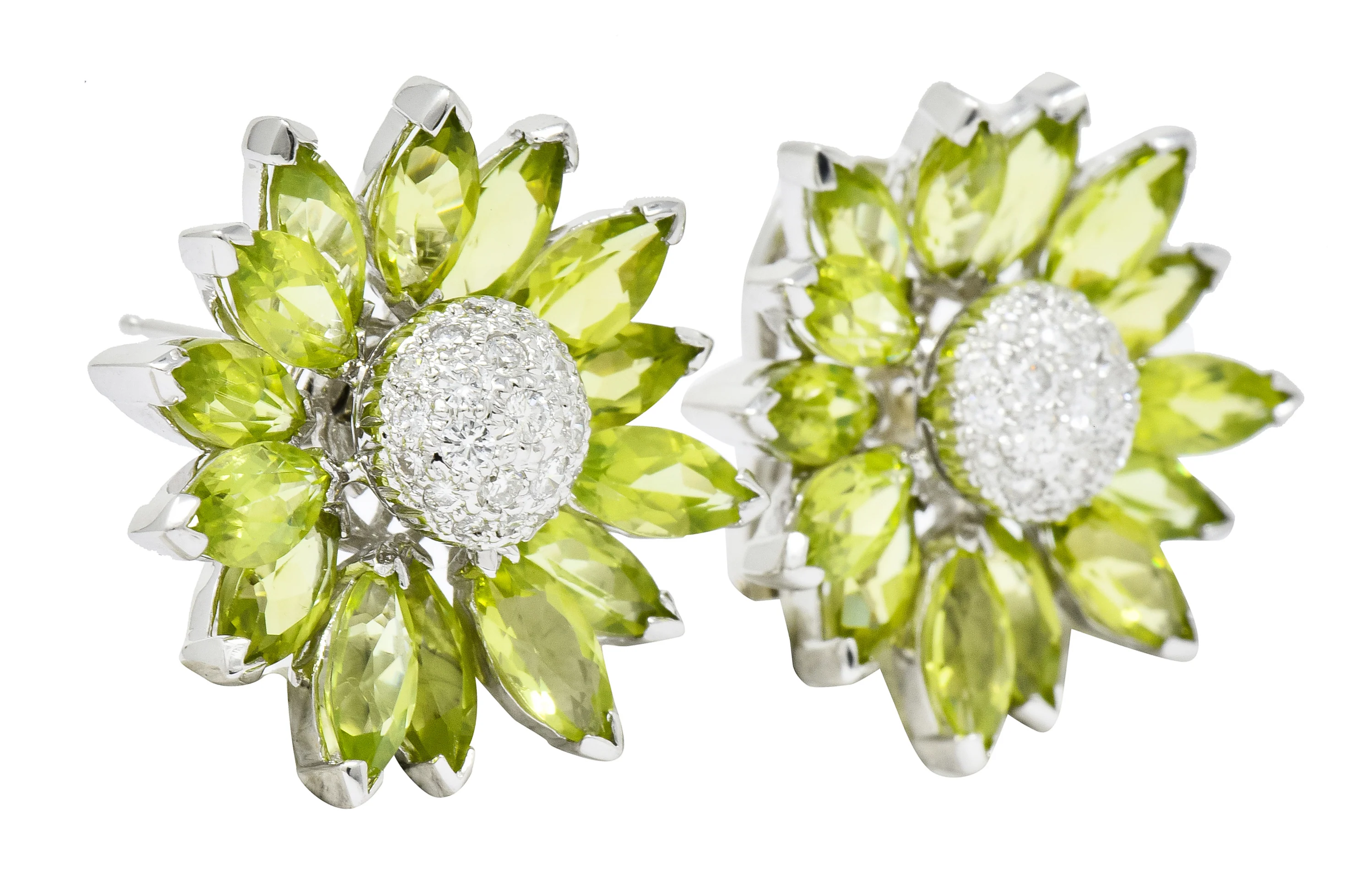 1990's Contemporary Diamond Peridot 18 Karat White Gold Radiating Floral Earrings - Image 4