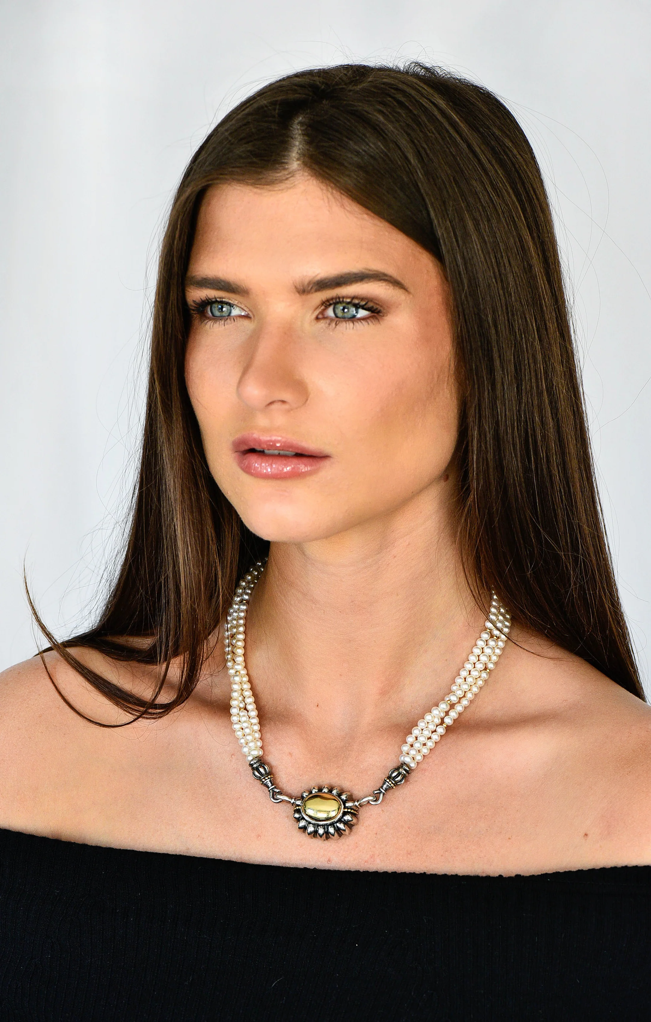 1990's Lagos Pearl 18 Karat Gold Sterling Silver Luna Three Strand Necklace - Image 12