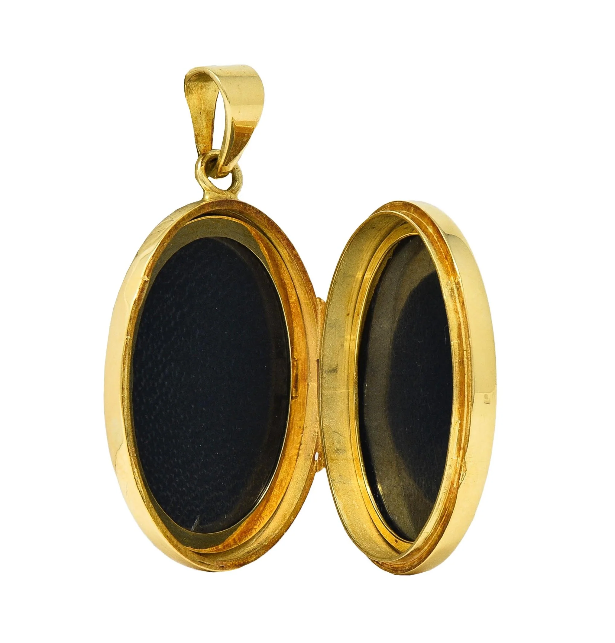 1993 Victorian Revival British 18 Karat Yellow Gold Vintage Floral Locket Pendant - Image 2