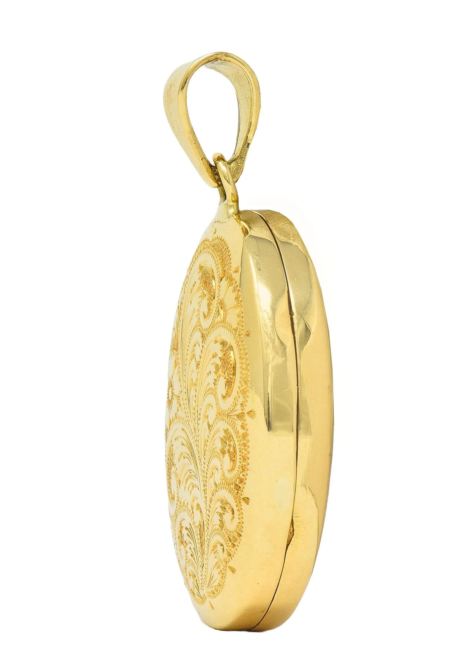 1993 Victorian Revival British 18 Karat Yellow Gold Vintage Floral Locket Pendant - Image 3