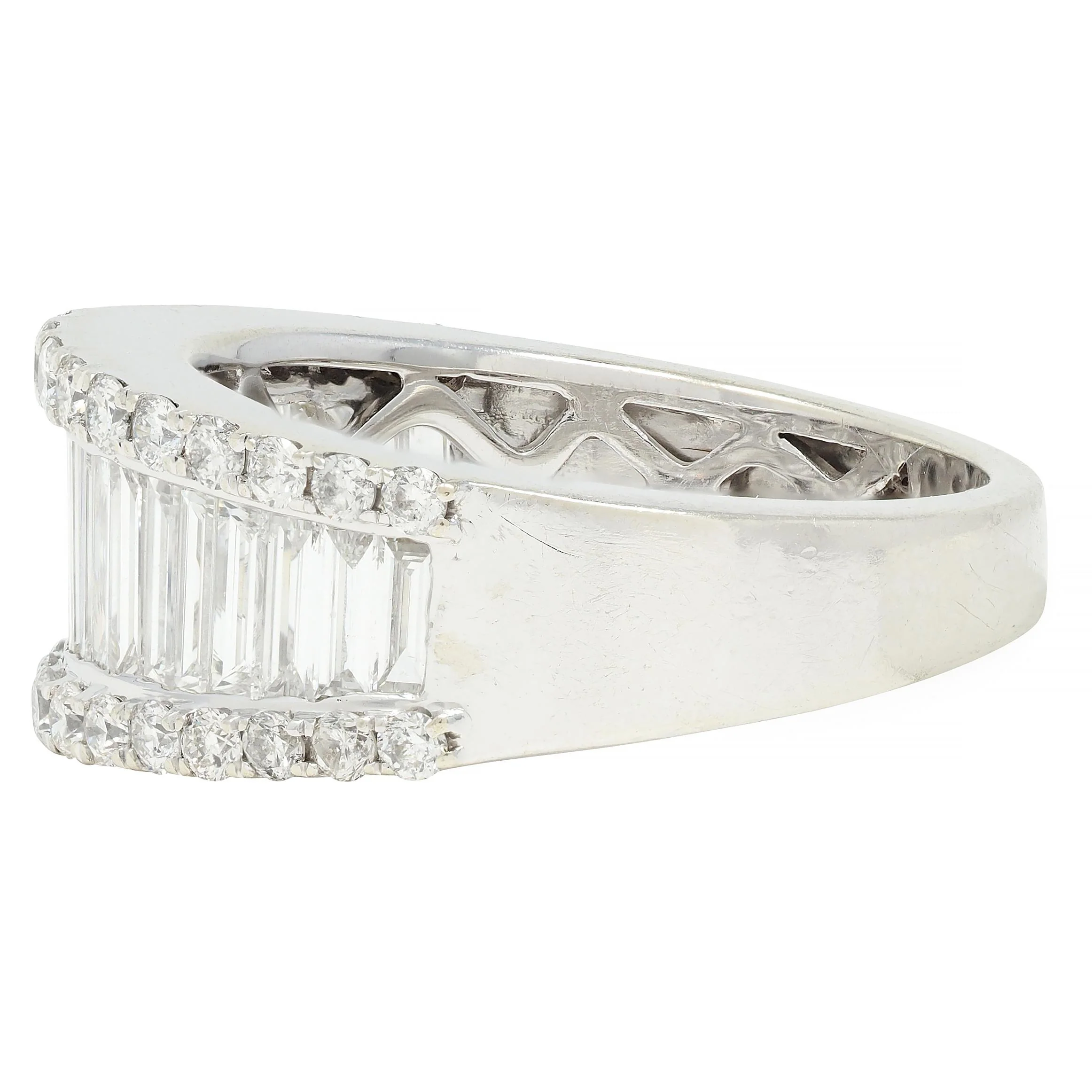 2000's 1.59 CTW Baguette Cut Diamond 14 Karat White Gold Channel Band Ring - Image 5