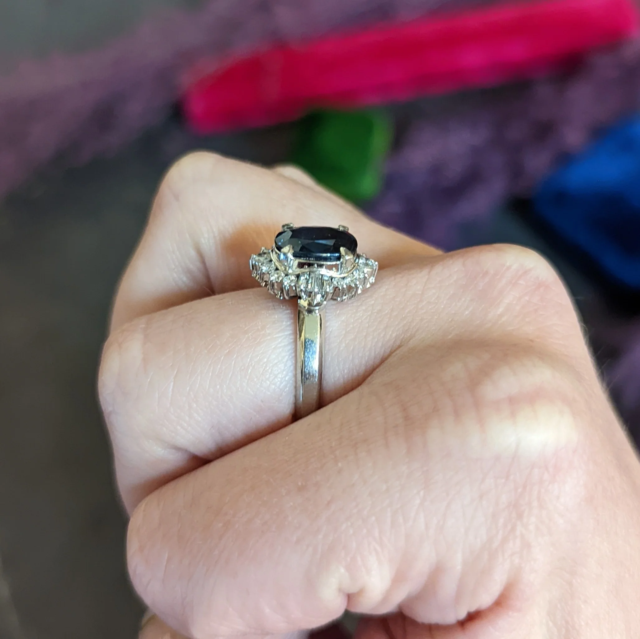 3.50 CTW Sapphire Diamond Platinum Cluster Ring - Image 13