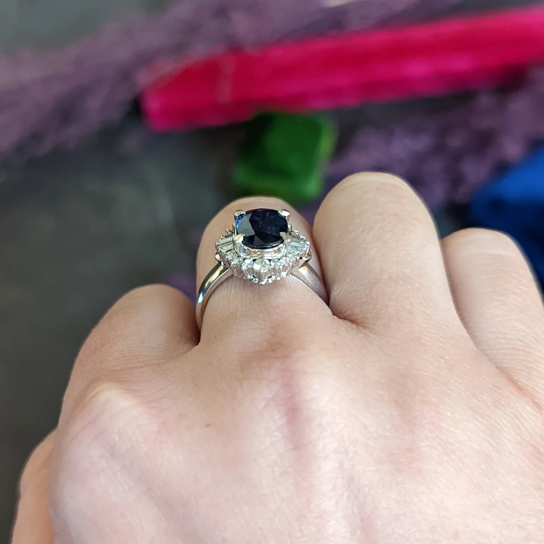 3.50 CTW Sapphire Diamond Platinum Cluster Ring - Image 14