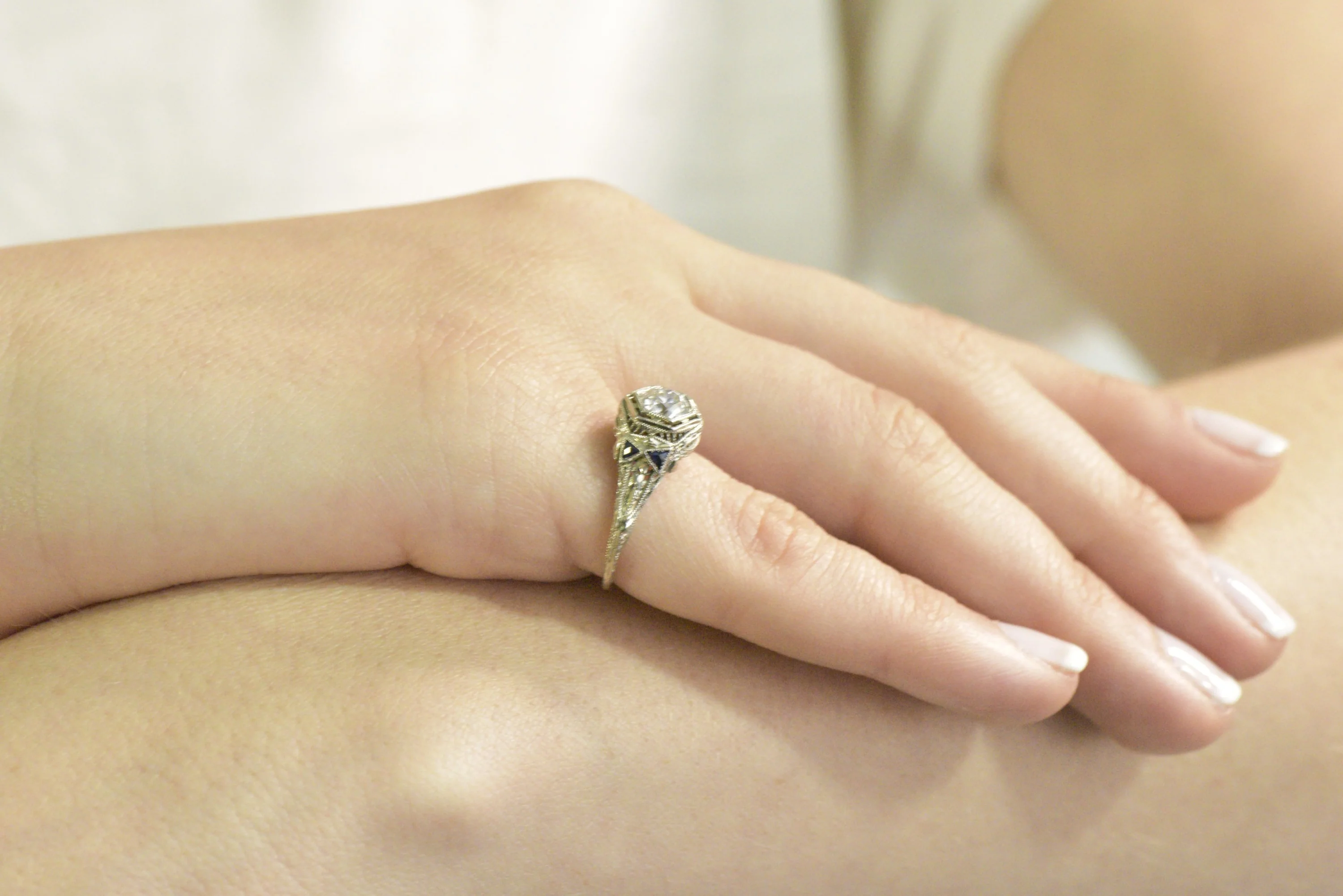 Art Deco 0.65 CTW Diamond Sapphire 18 Karat White Gold Engagement Ring - Image 11
