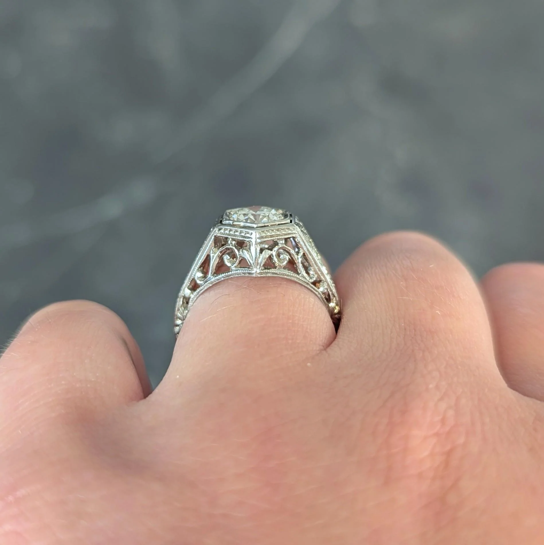 Art Deco 0.77 CTW Diamond 18 Karat Gold Vintage Foliate Engagement Ring - Image 13