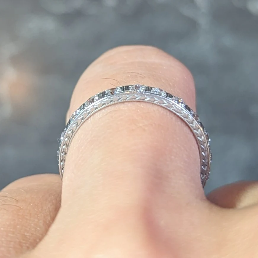 Art Deco 0.80 CTW Old European Cut Diamond Platinum Eternity Band Ring - Image 9