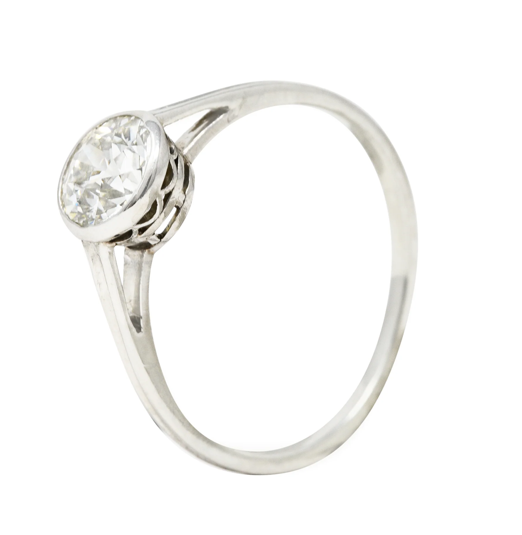 Art Deco 0.85 CTW Diamond Platinum Bezel Engagement Ring - Image 7
