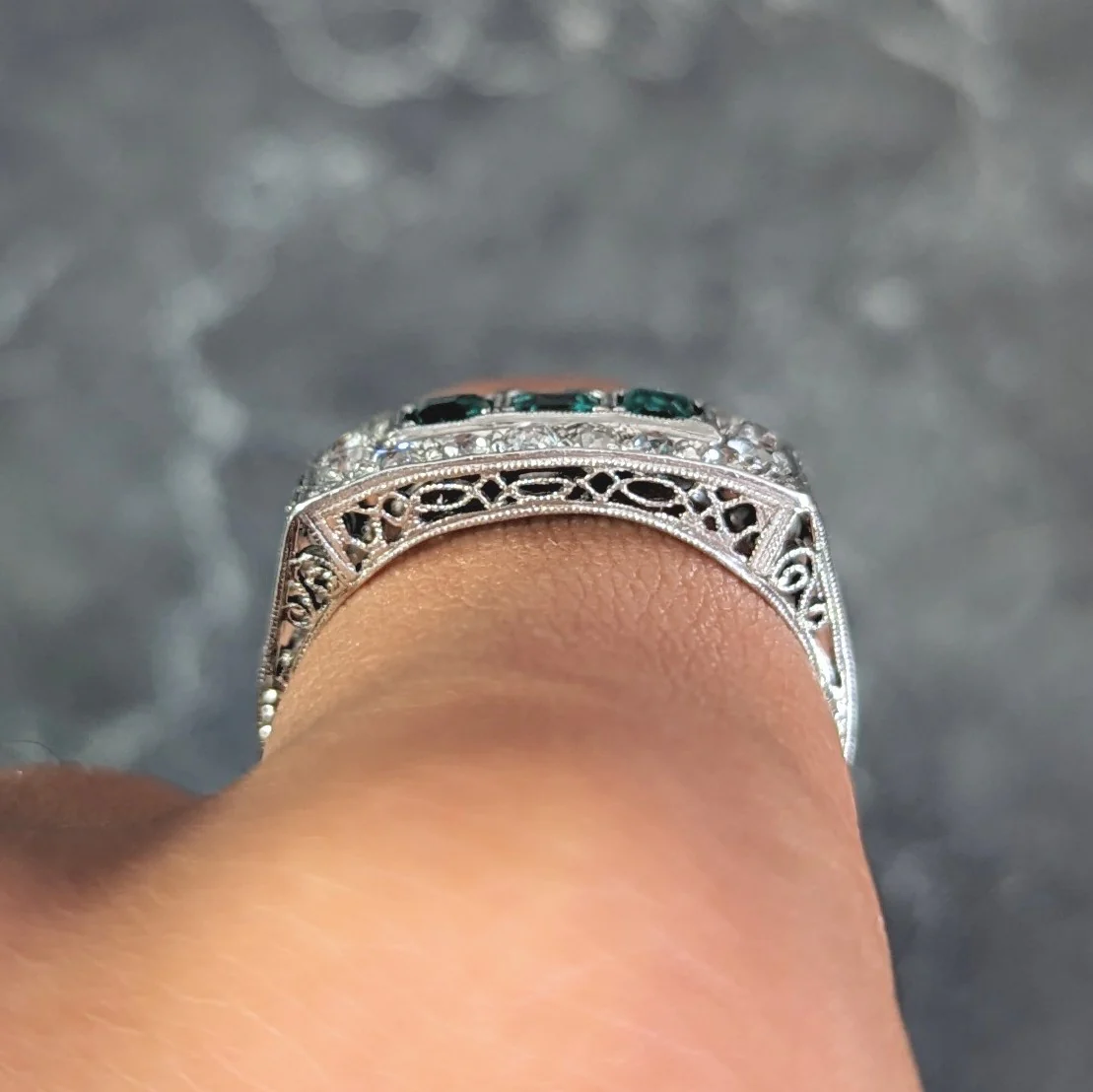 Art Deco 1.27 CTW Emerald Diamond Platinum Scrolling Antique Band Ring - Image 12