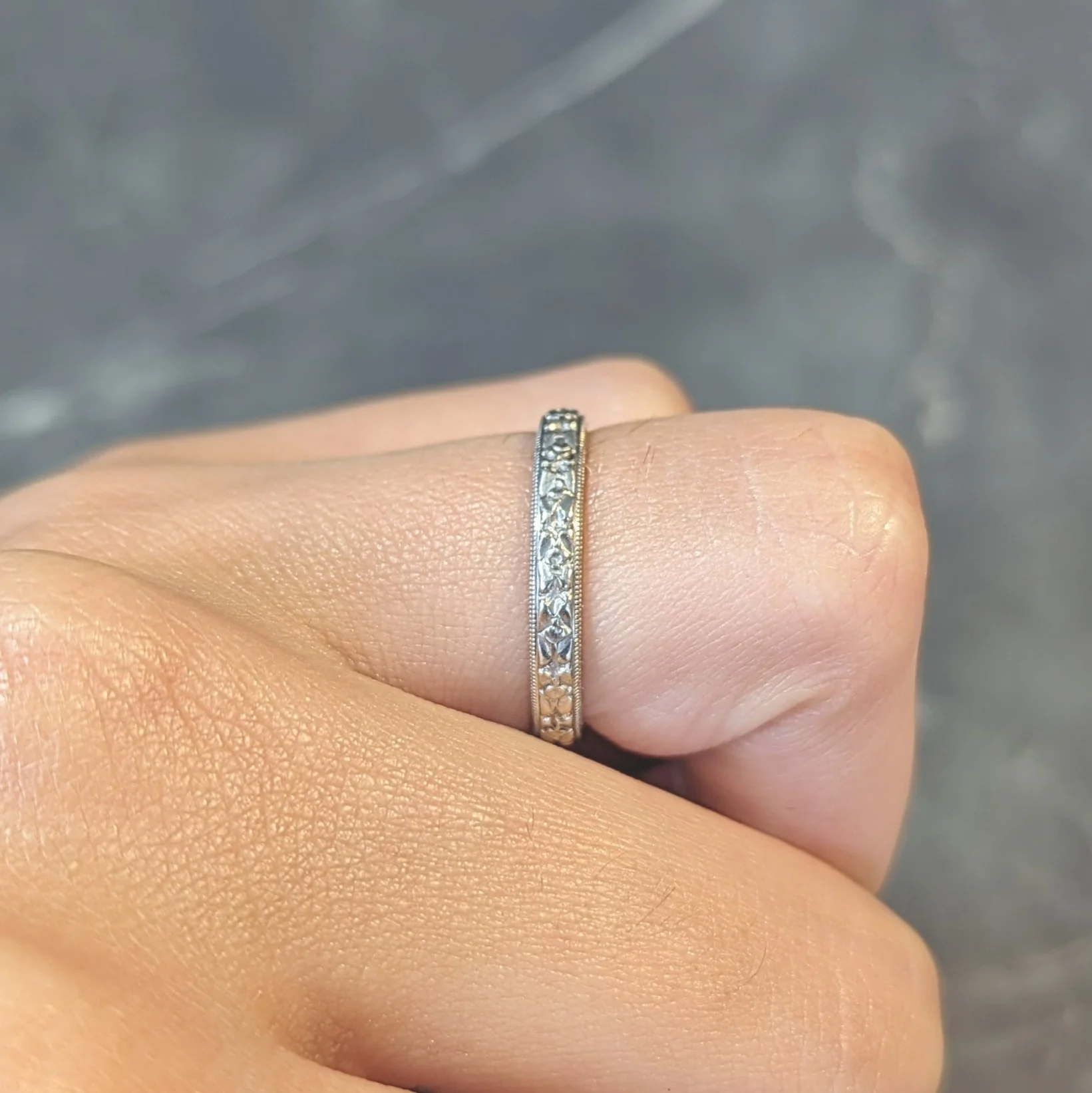 Art Deco 14 Karat White Gold Orange Blossom Vintage Wedding Band Ring - Image 11