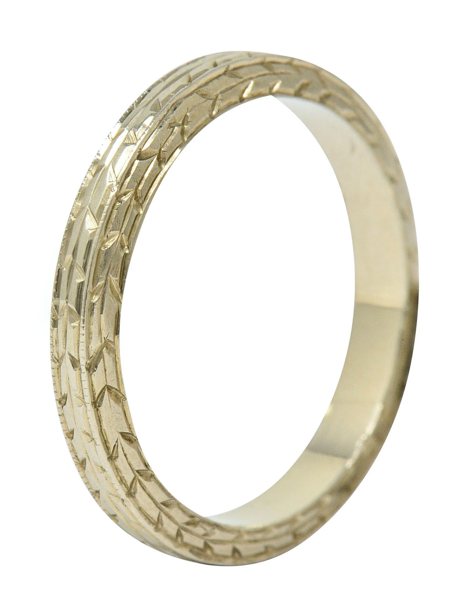 Art Deco 18 Karat White Gold Engraved Wheat Band Ring - Image 6