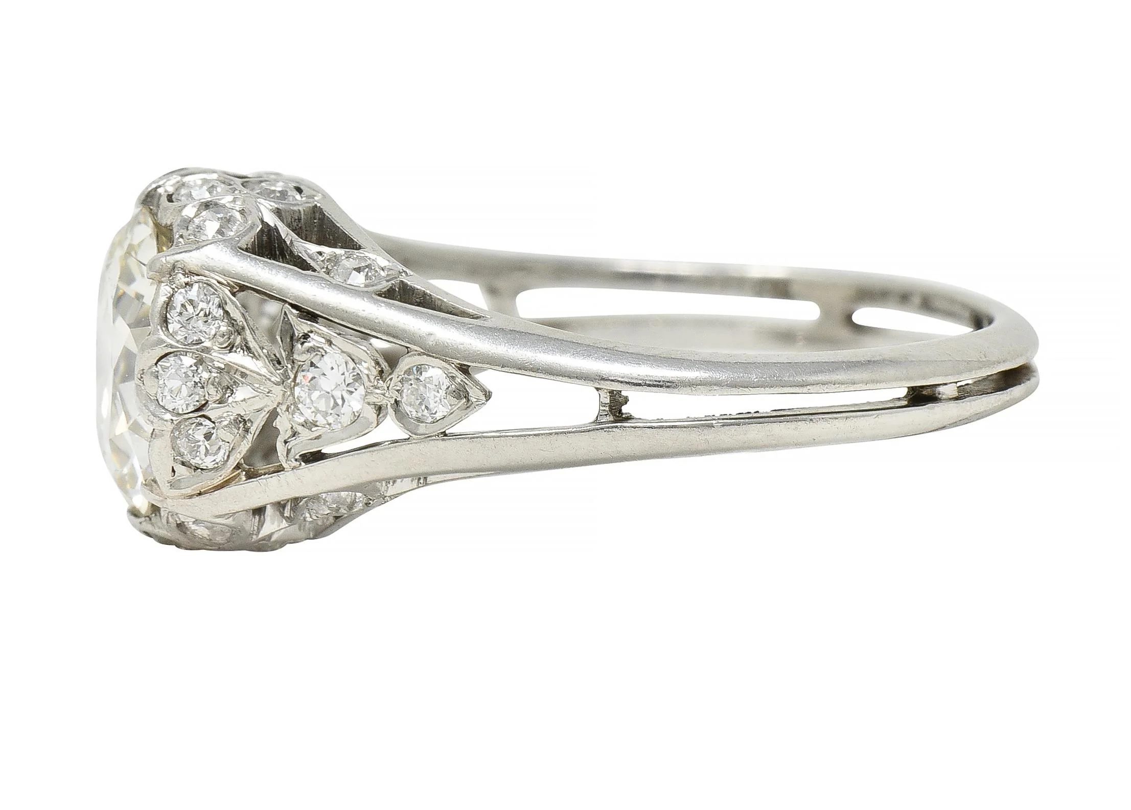 Art Deco 2.05 CTW Old European Cut Diamond Platinum Foliate Engagement Ring - Image 7