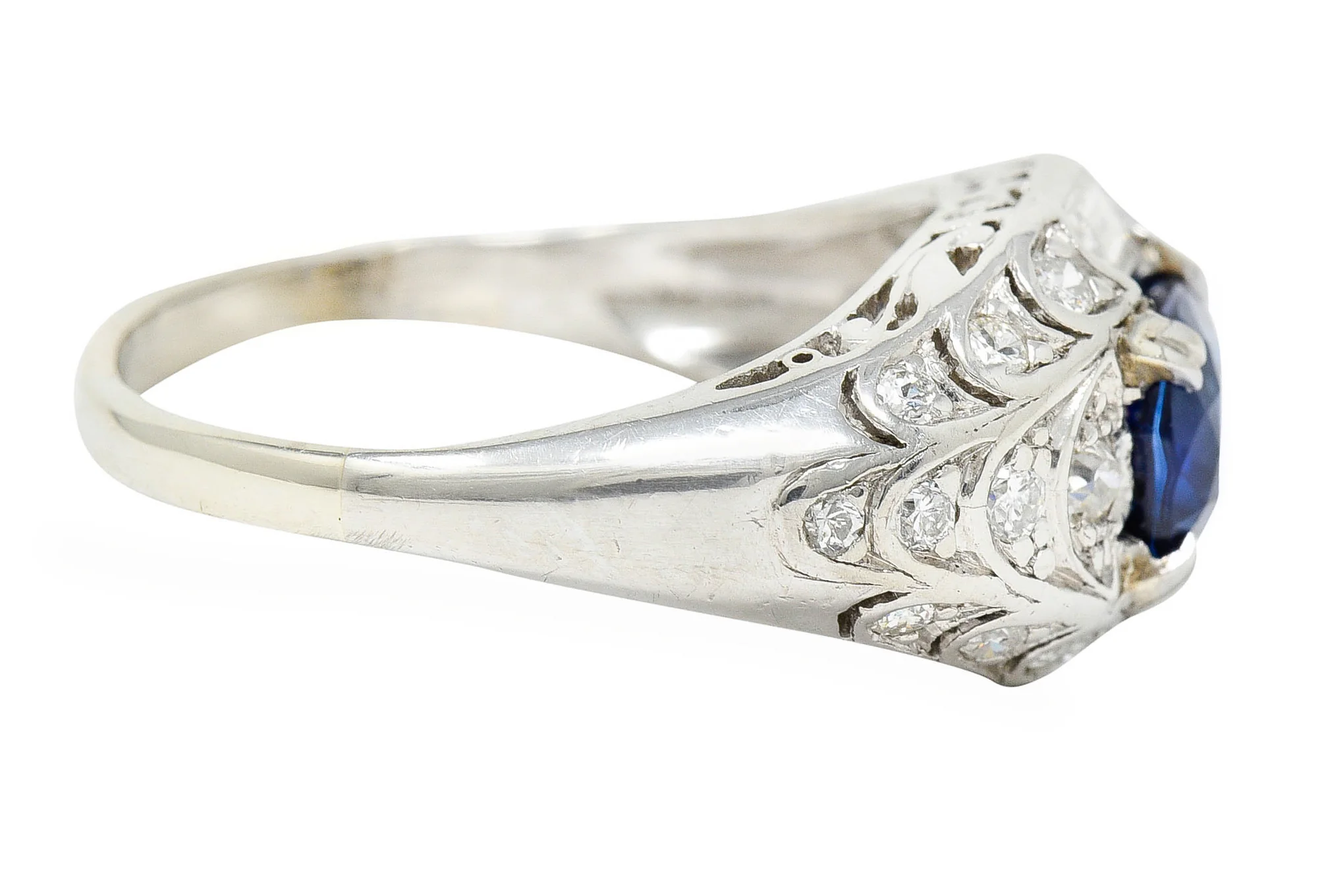 Art Deco 2.24 CTW No Heat Madagascar Sapphire Diamond Platinum Scalloped Ring - Image 4