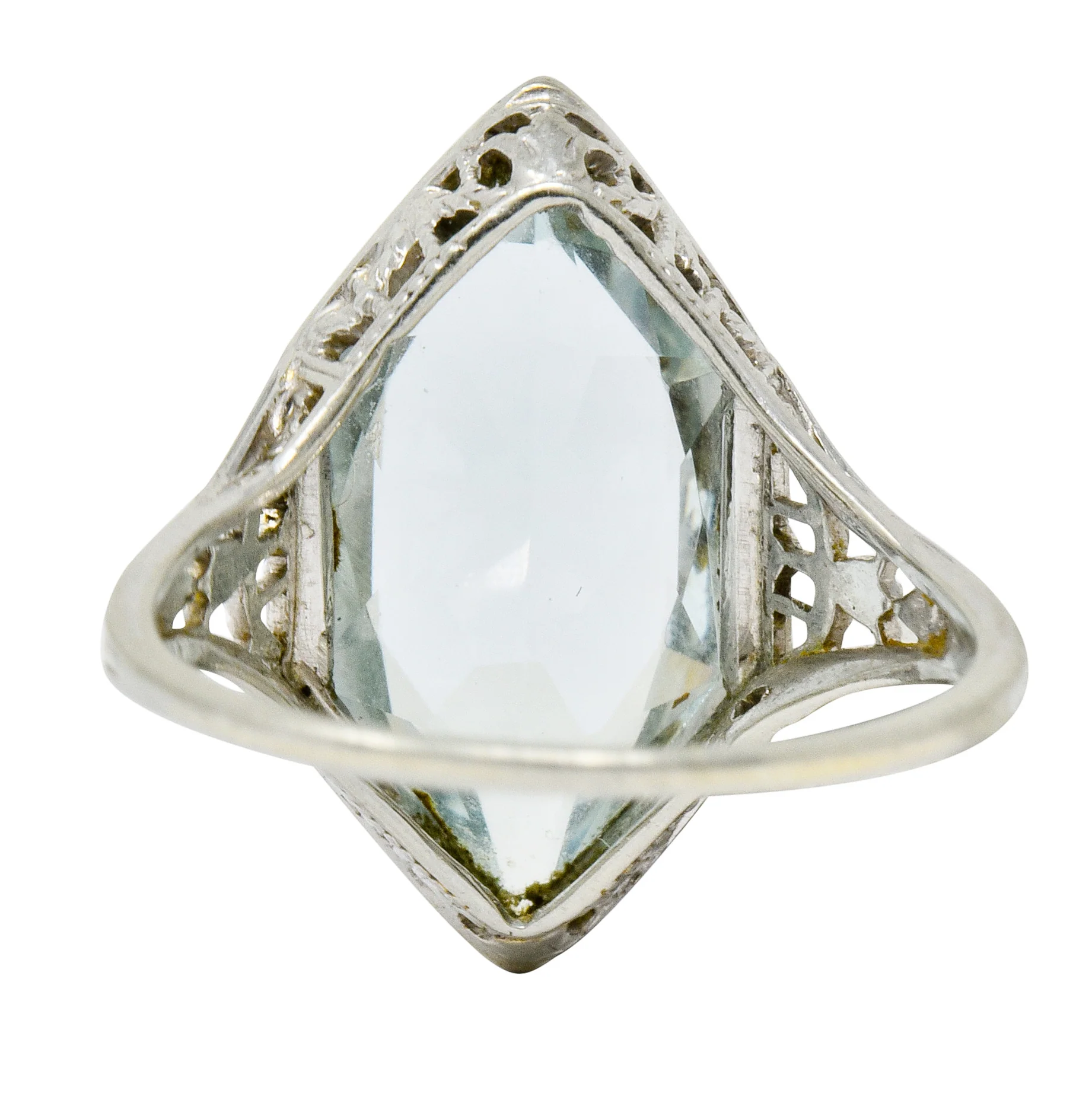 Art Deco Aquamarine 18 Karat White Gold Navette Dinner Ring - Image 4