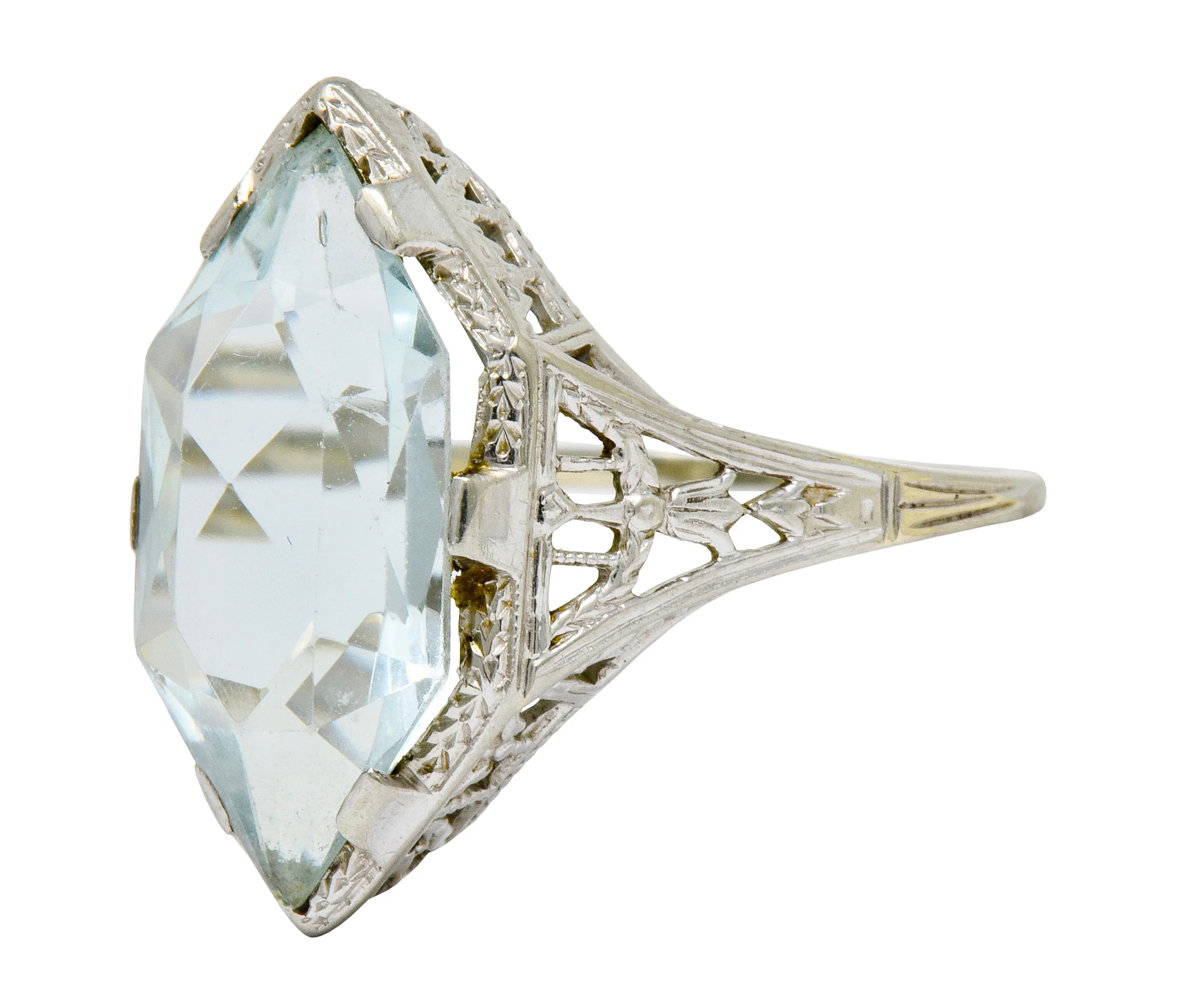 Art Deco Aquamarine 18 Karat White Gold Navette Dinner Ring - Image 6