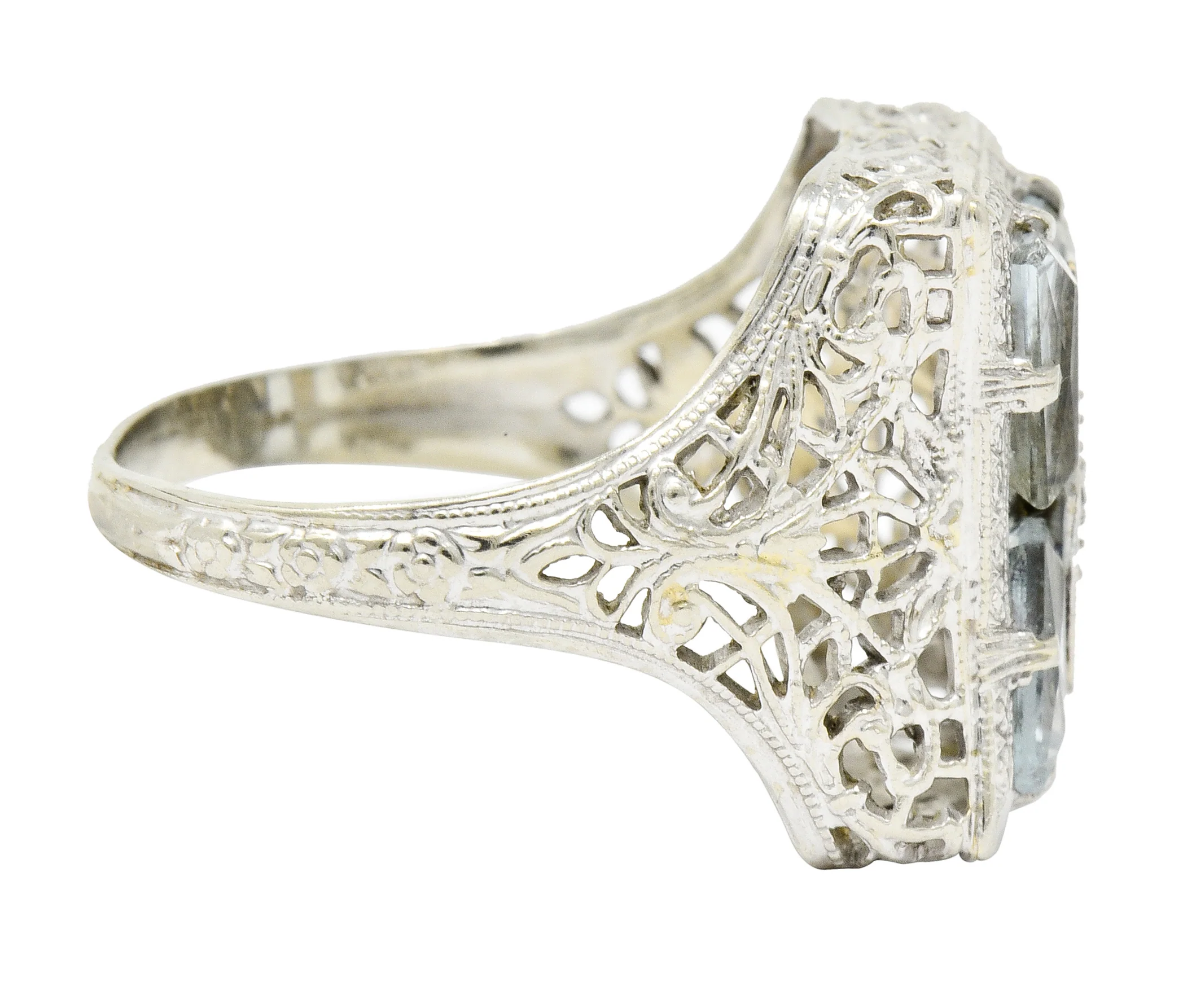 Art Deco Aquamarine Diamond 14 Karat White Gold Floral Dinner Ring - Image 3