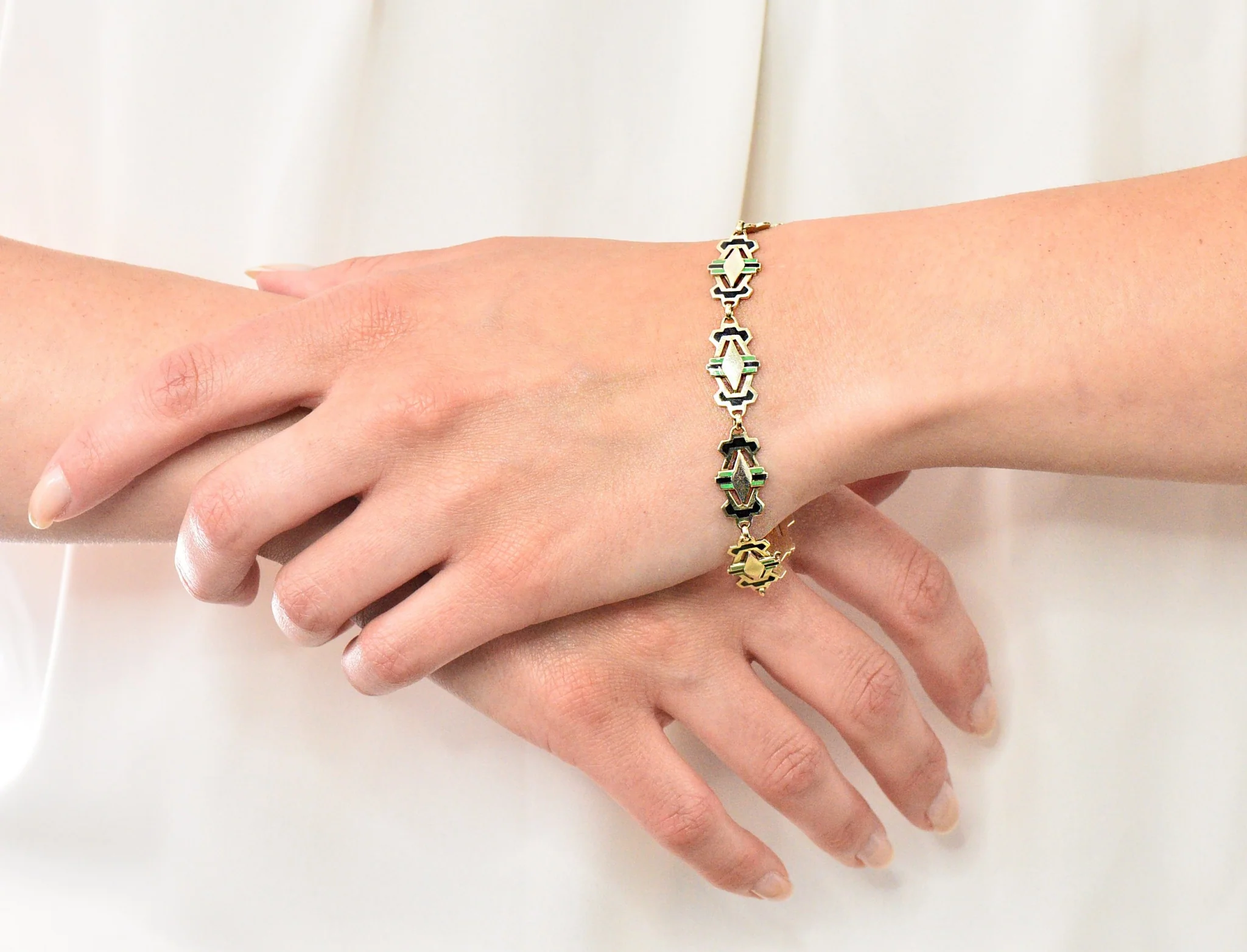 Art Deco Black & Green Enamel 14 Karat Gold Link Bracelet - Image 7