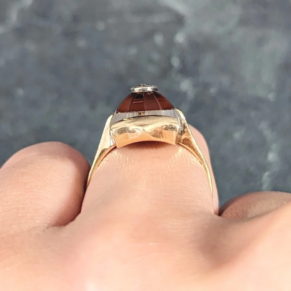 Art Deco Carved Carnelian Quartz Crystal Diamond 14 Karat Yellow Gold Vintage Gemstone Ring - Image 14